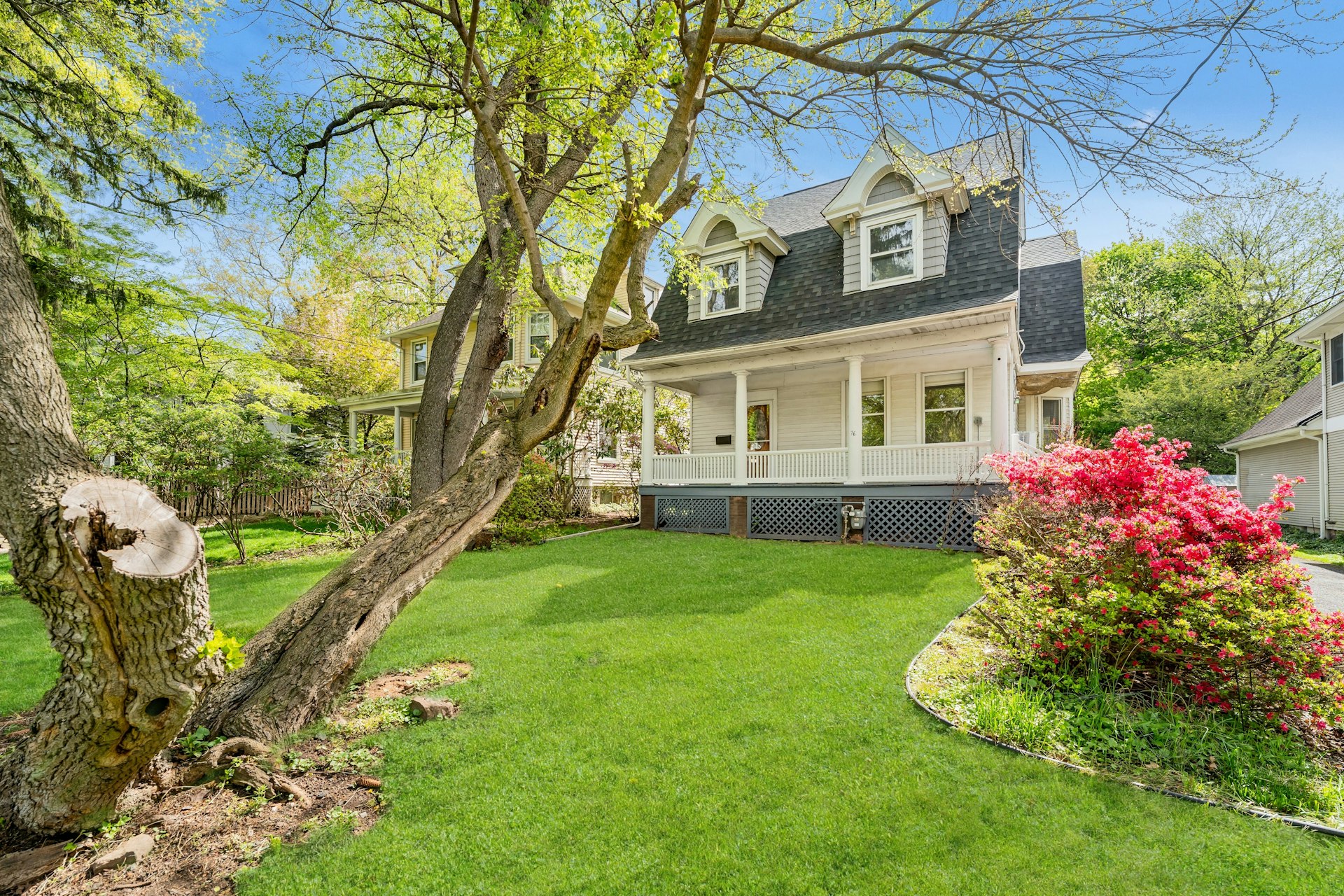 76 Magnolia Avenue 