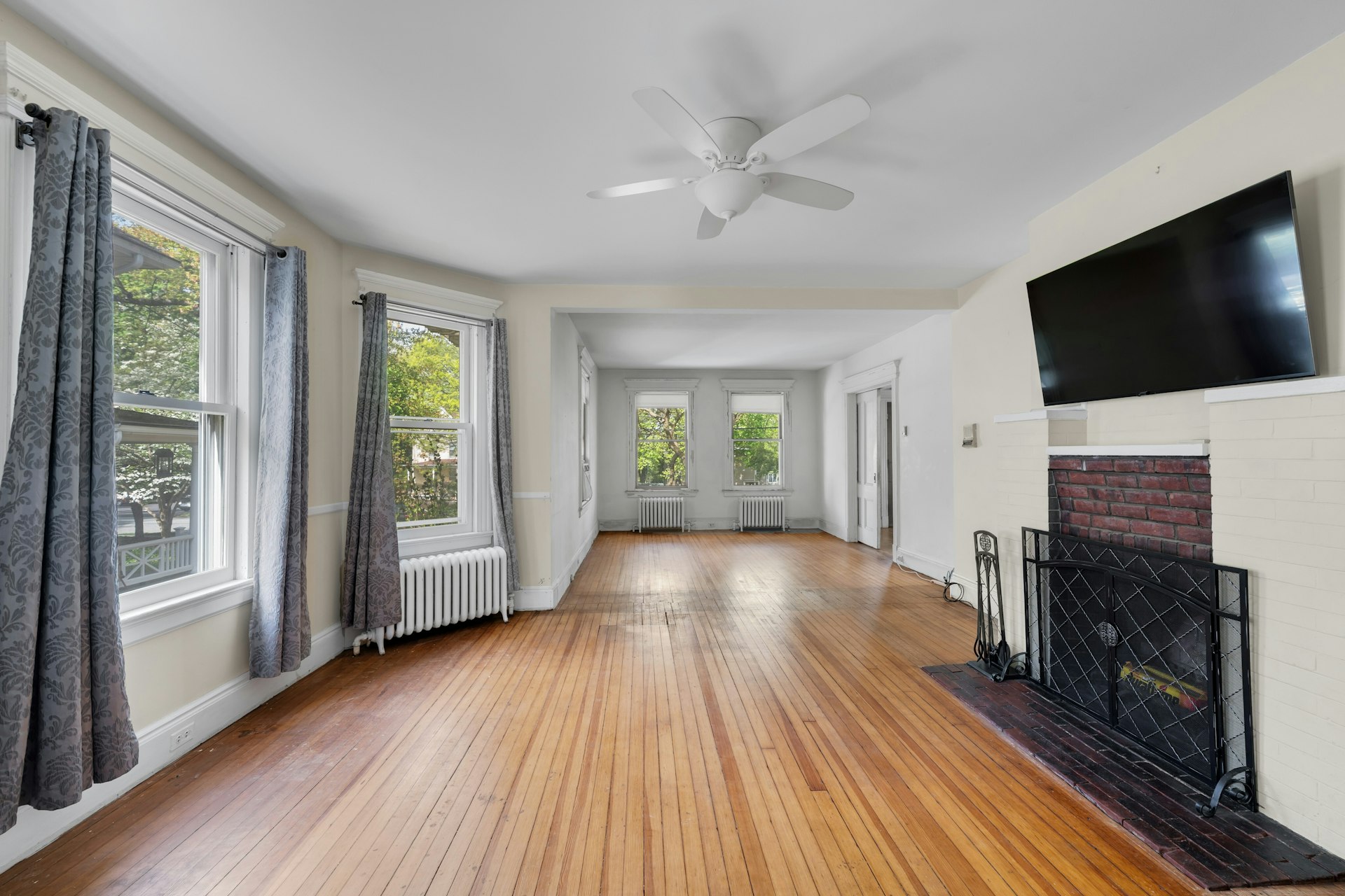 76 Magnolia Avenue 