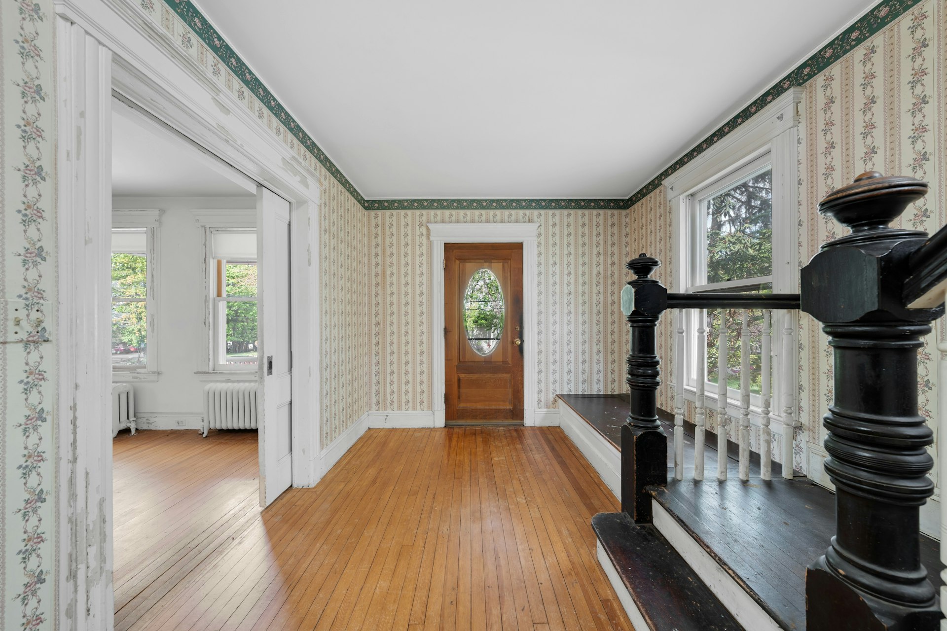 76 Magnolia Avenue 