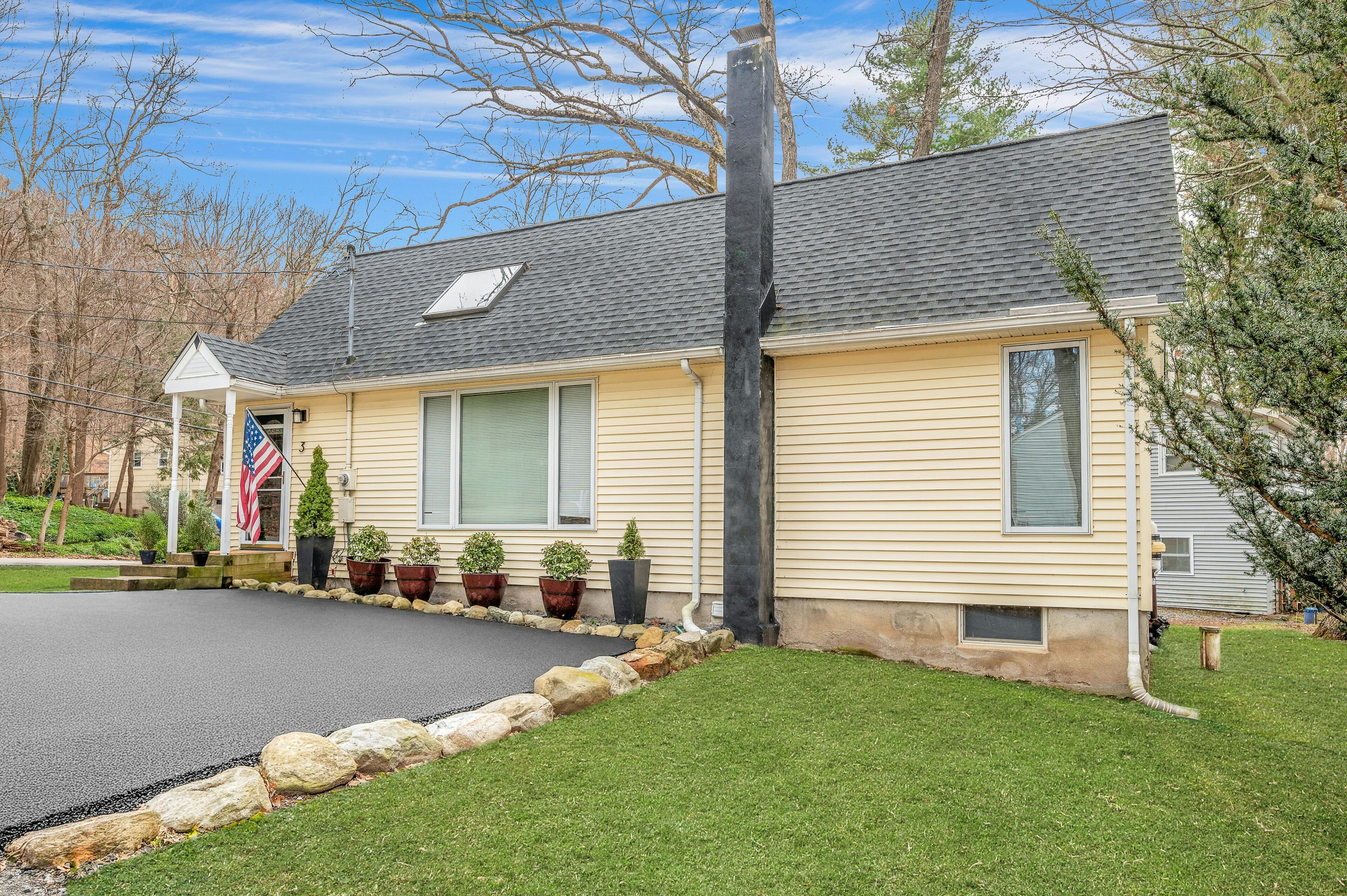 3 Redmans Drive 