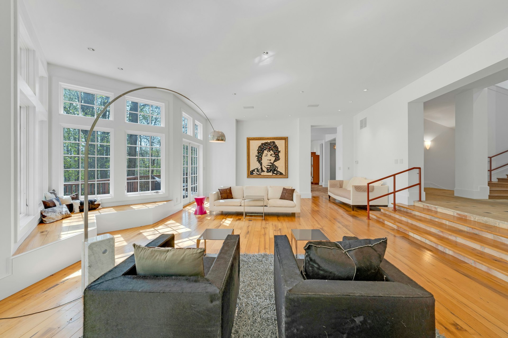 7 Charney Place 