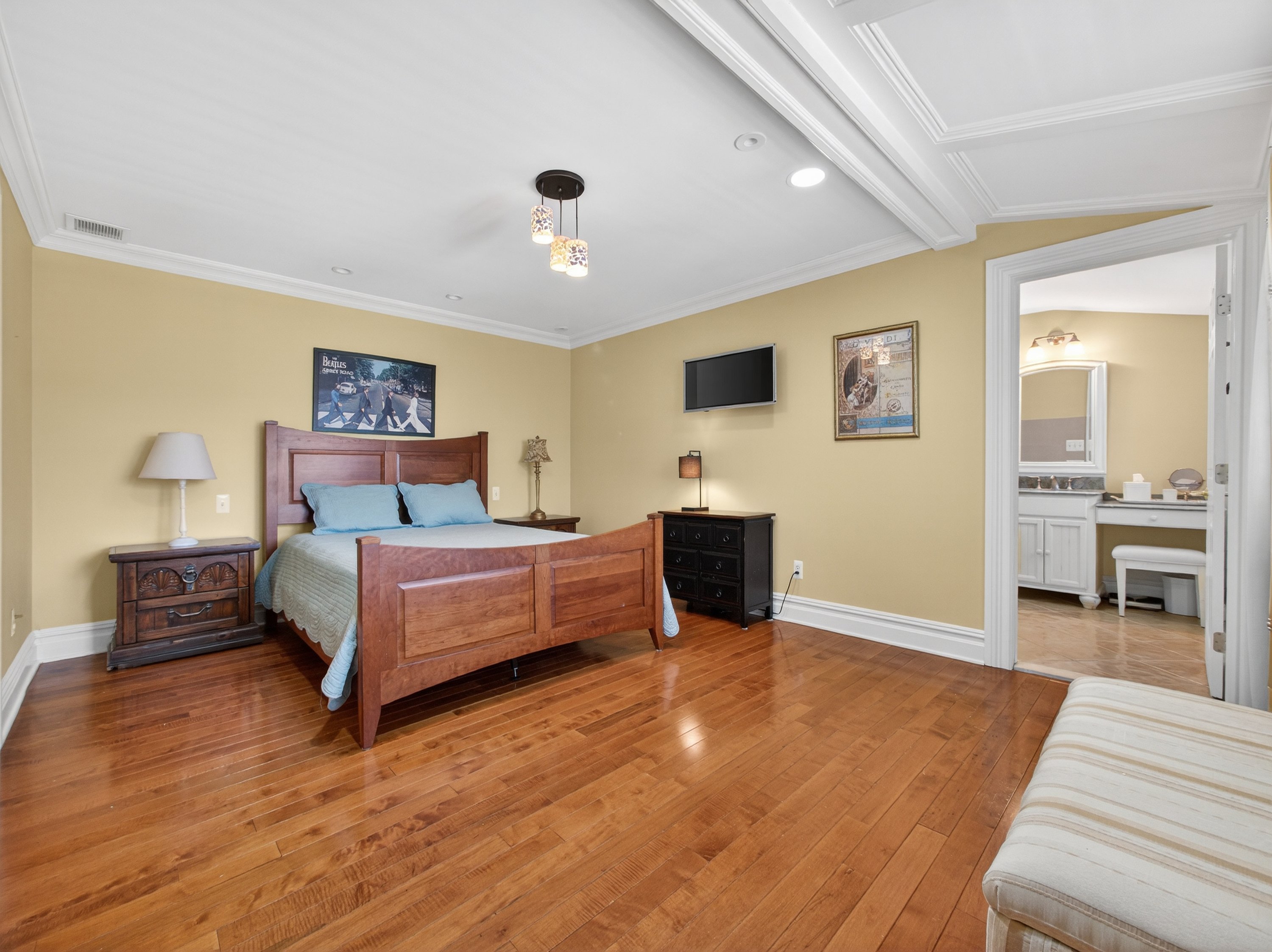 240 Greenridge Road 