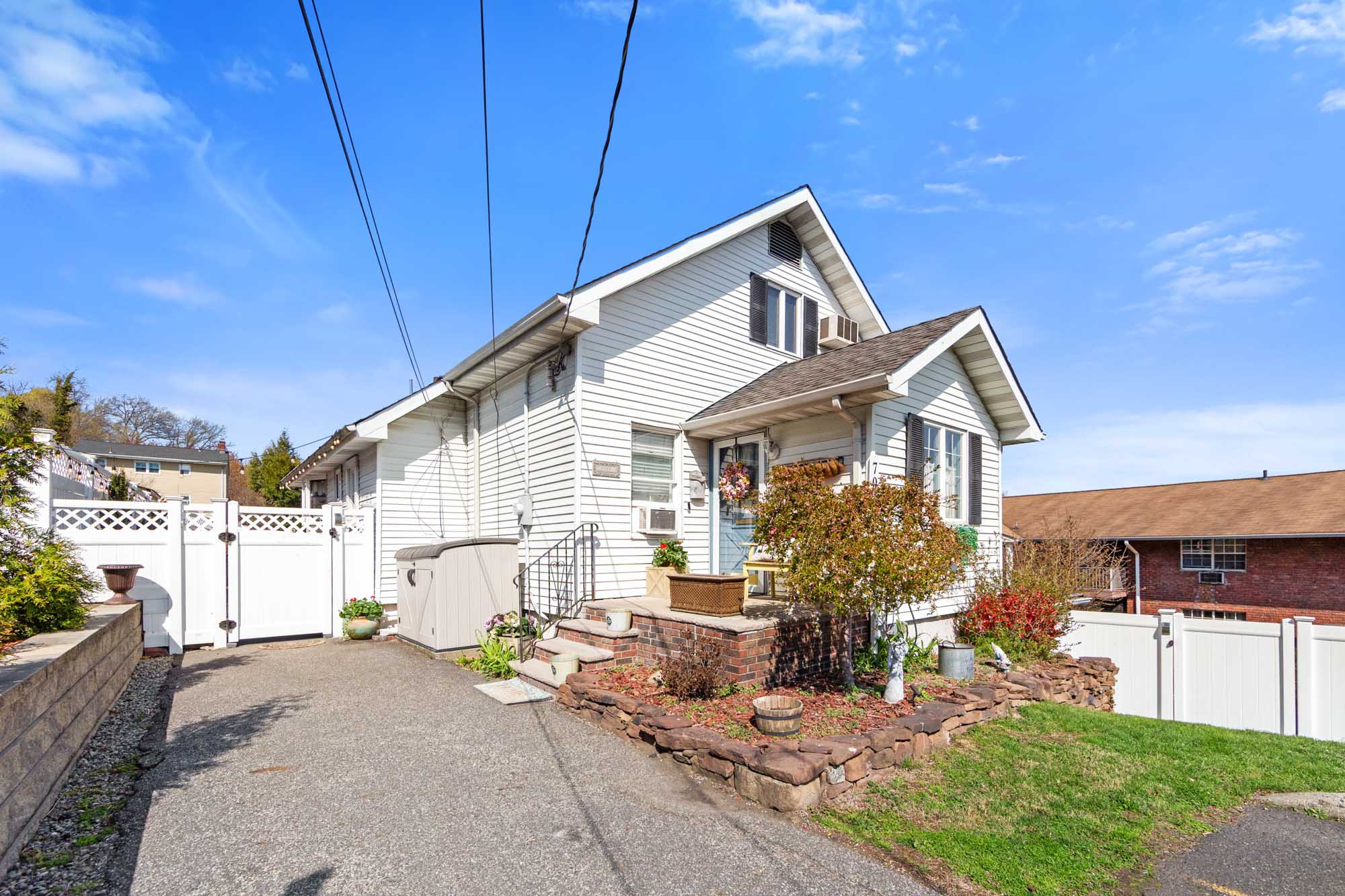 70 Overlook Avenue