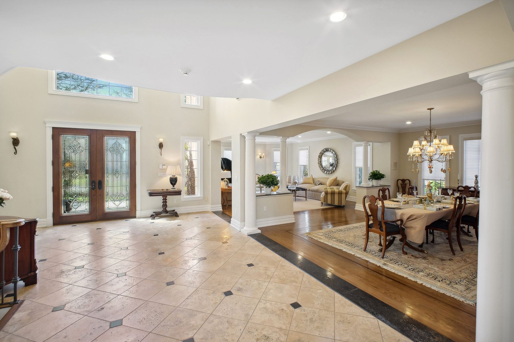 8 Willow Drive 