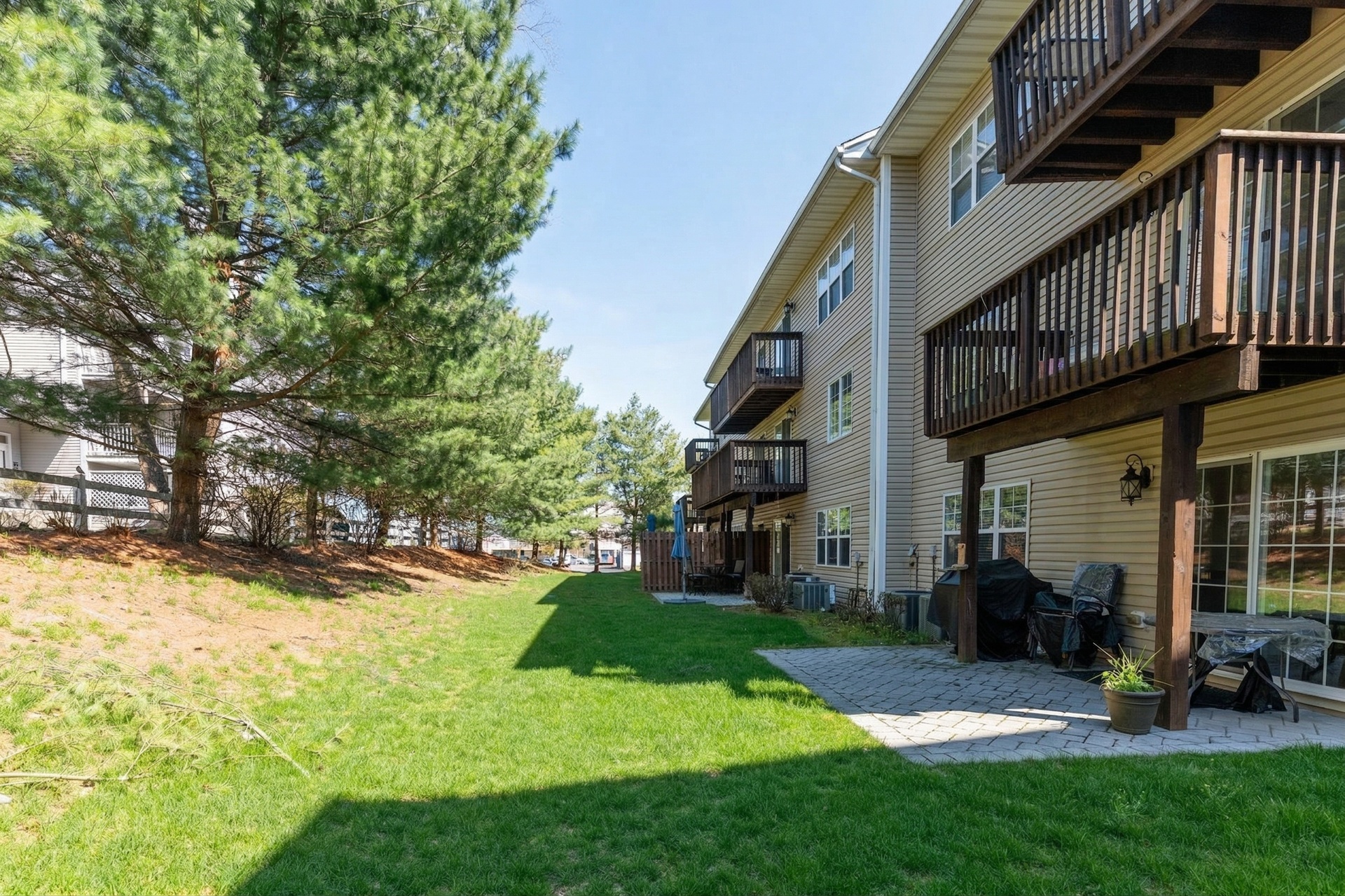 30 Mountain Avenue Unit 11