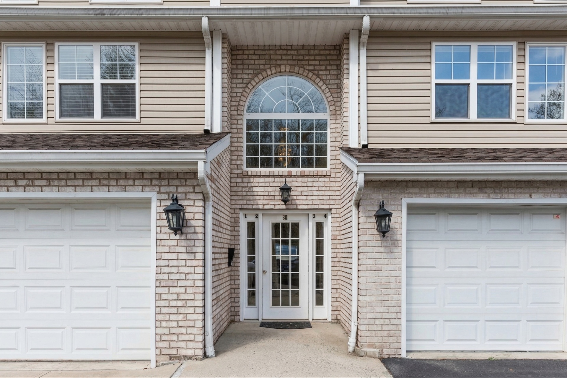 30 Mountain Avenue Unit 11