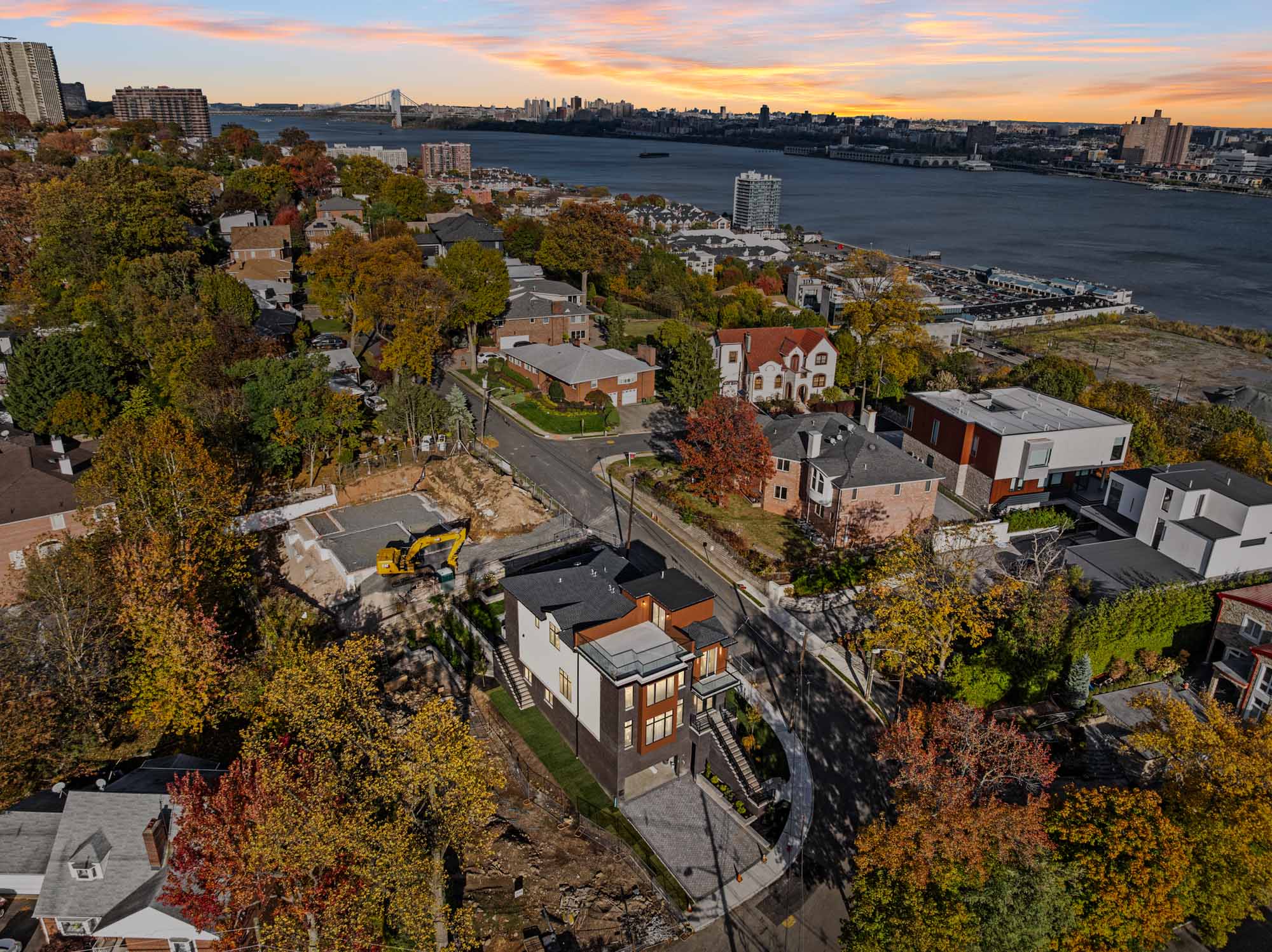 61 Edgewater Road