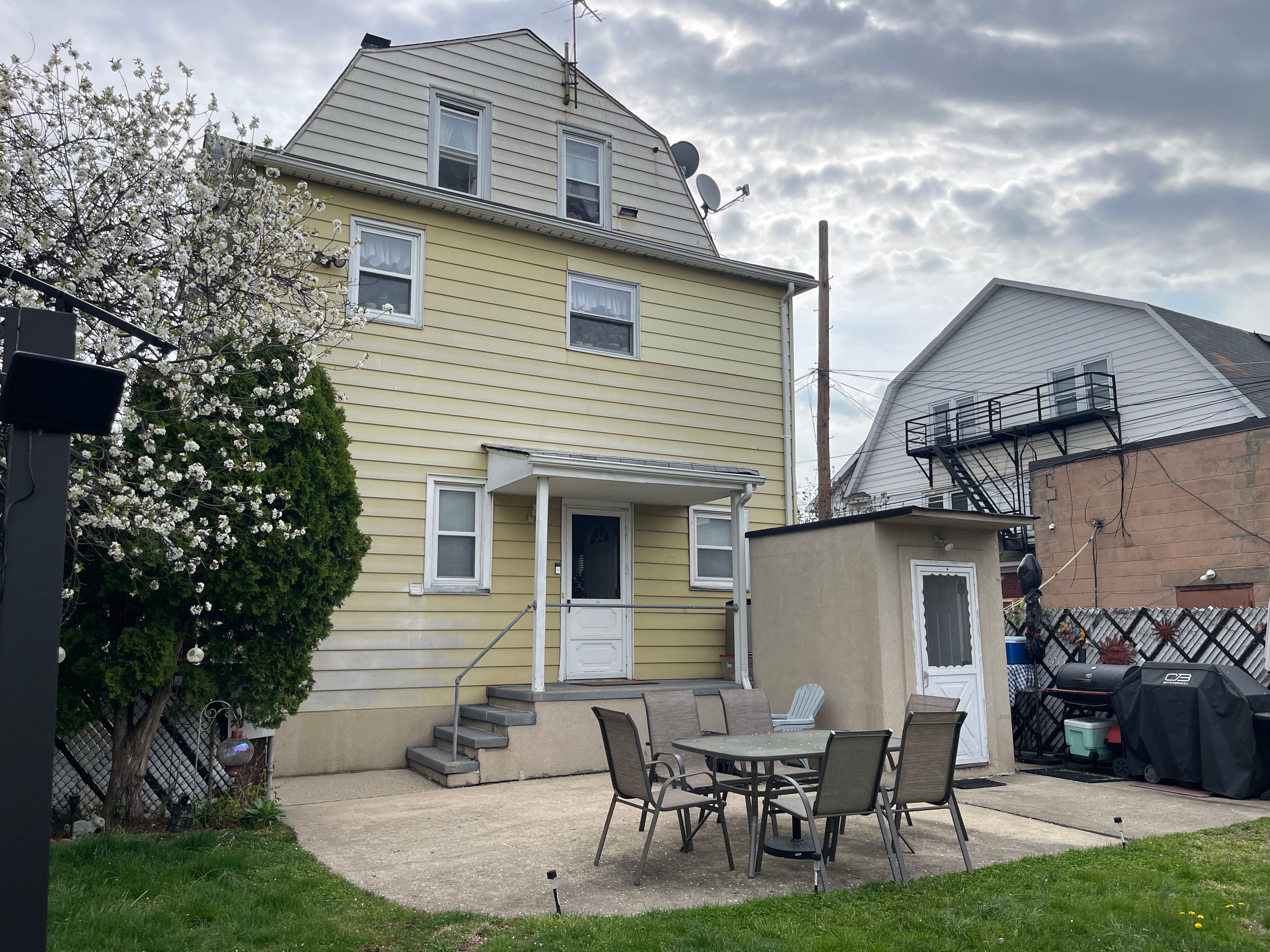 108 Bellevue Avenue 