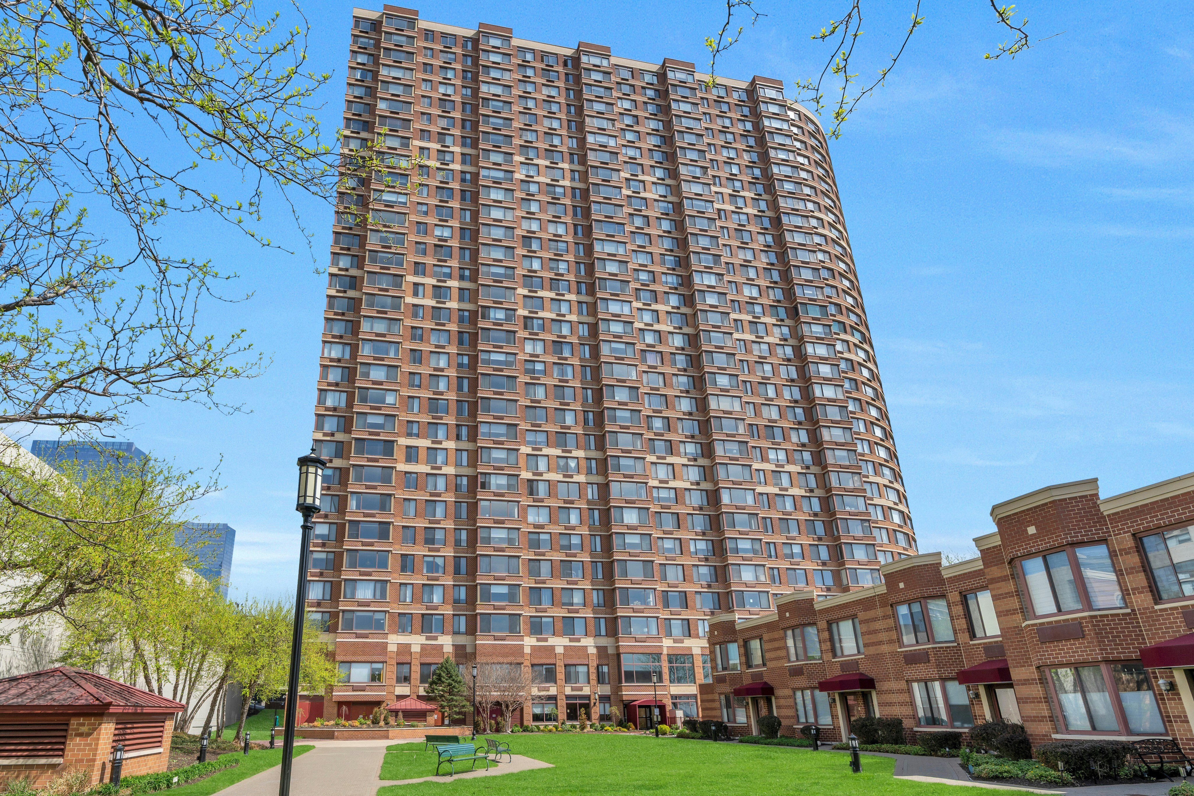 100 Old Palisade Road #1601