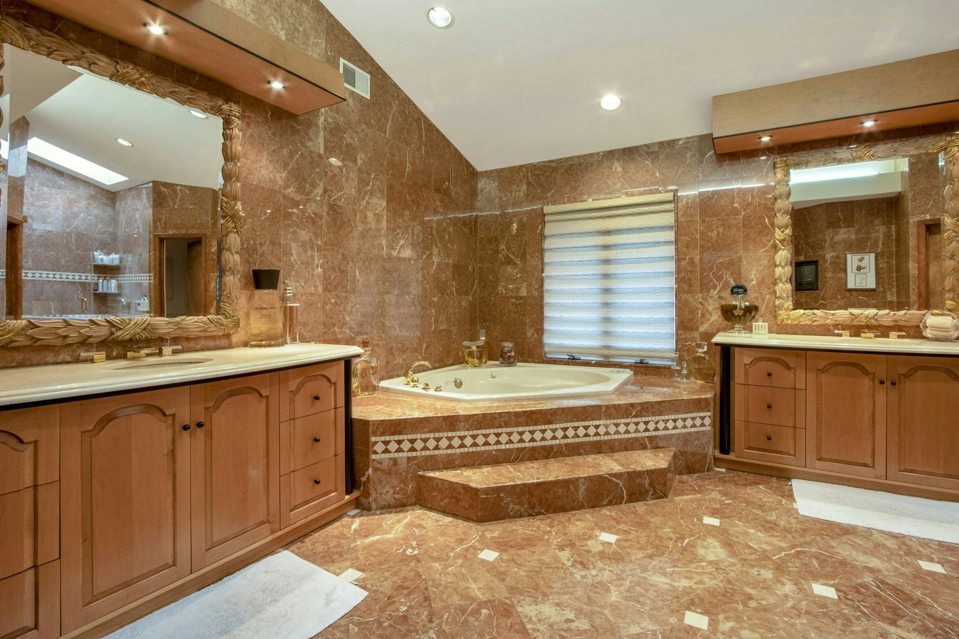 278 Fountain Road