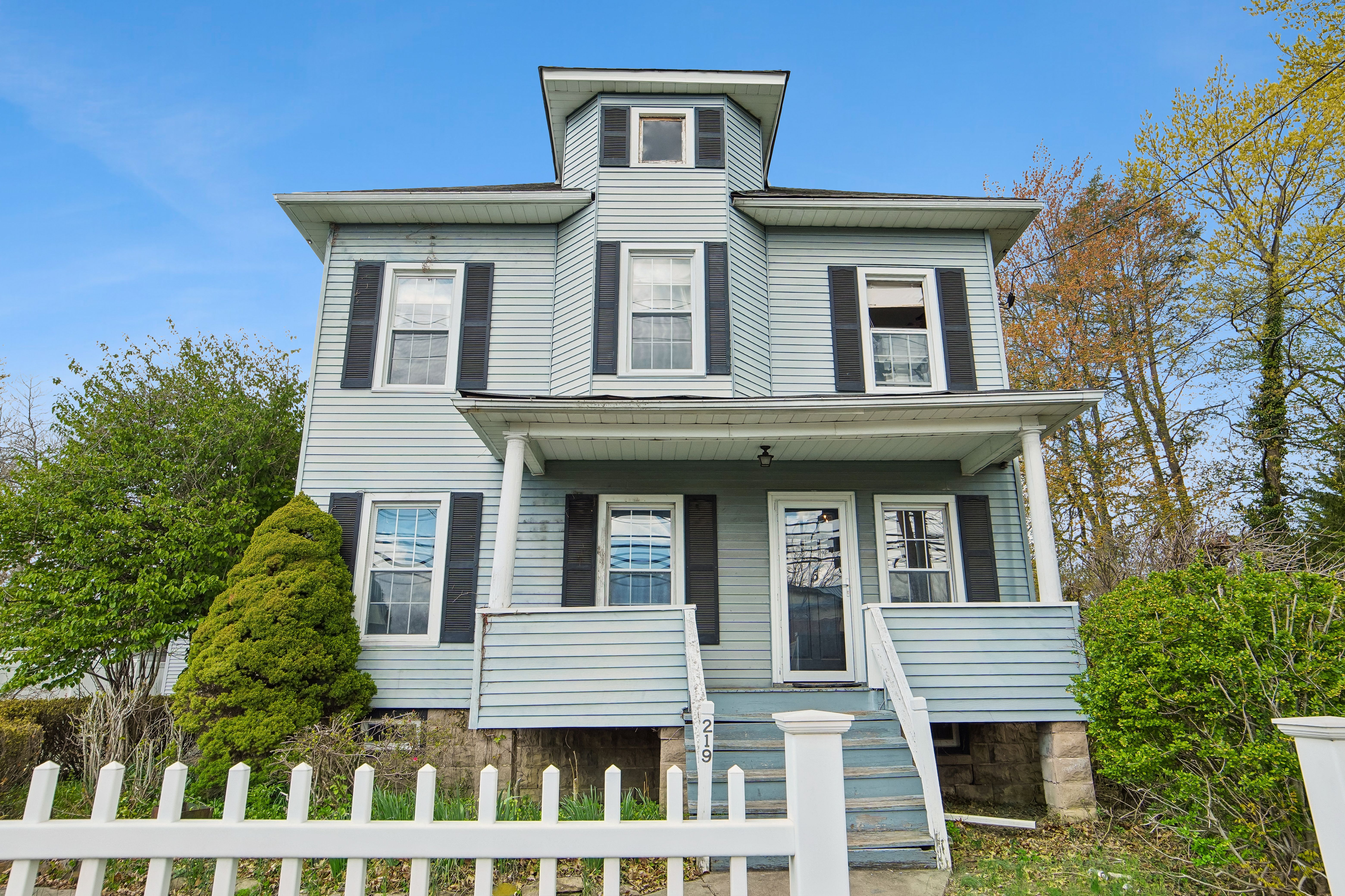 219 Livingston Street 