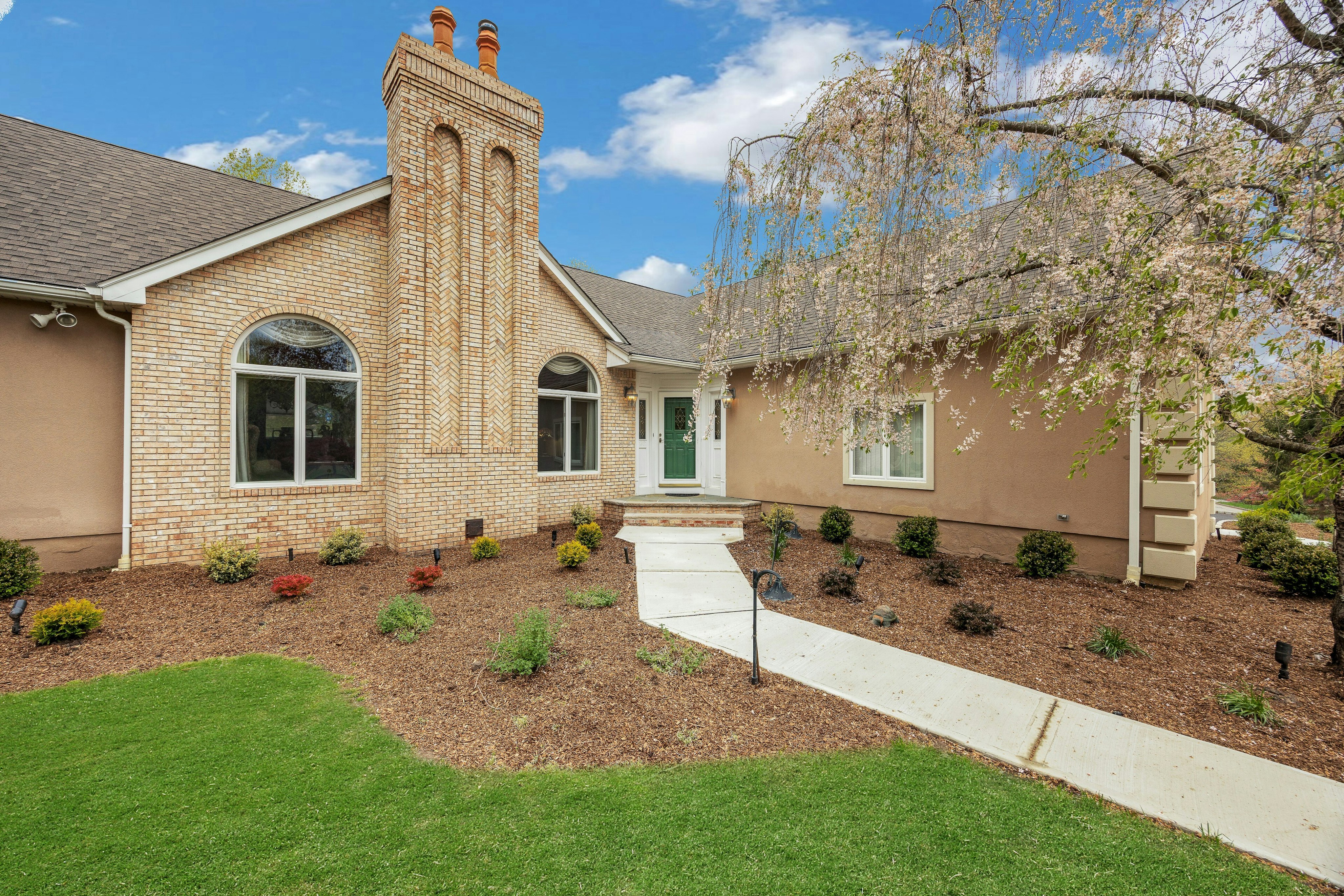 2 Crocker Mansion Drive 