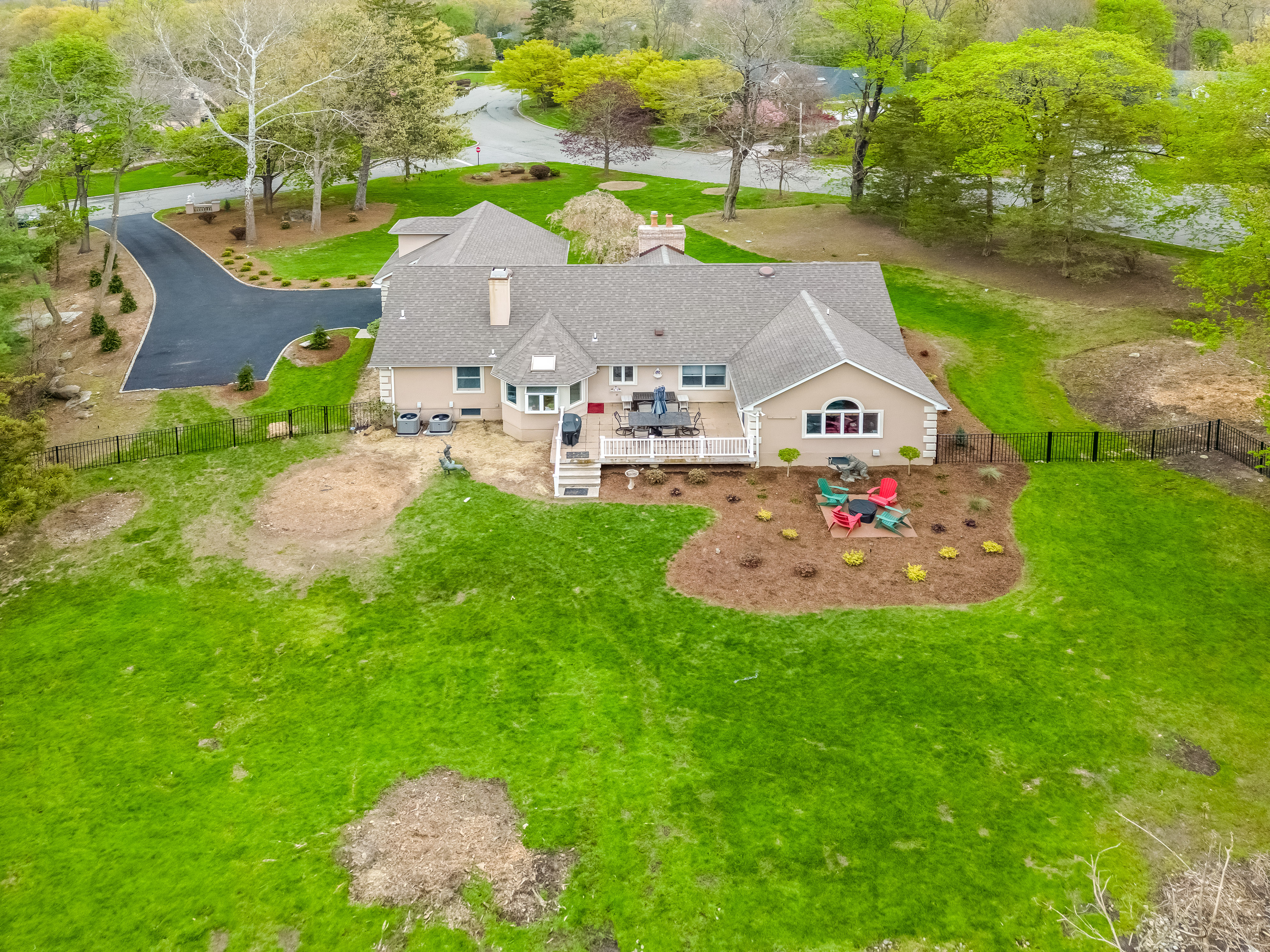 2 Crocker Mansion Drive 