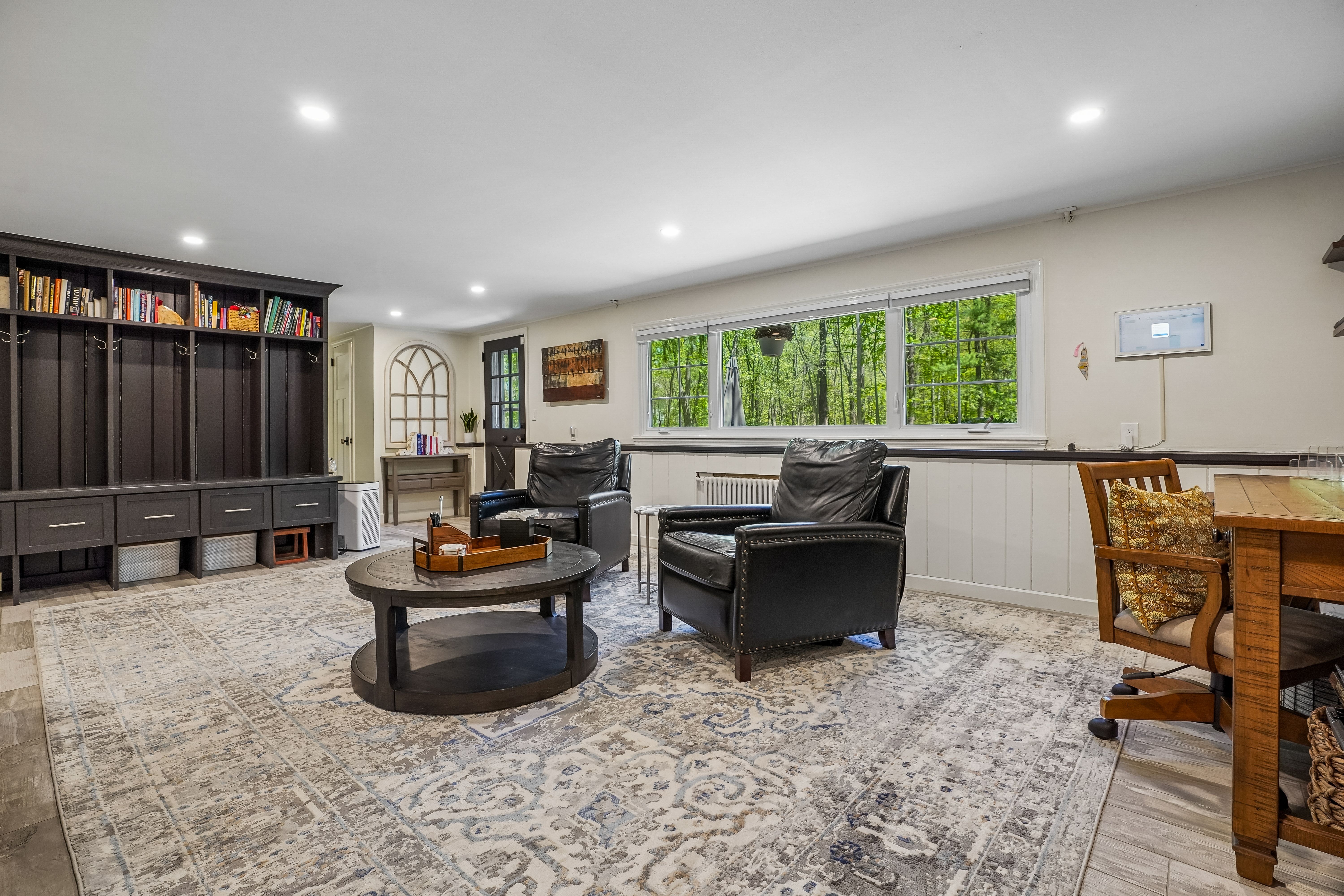 586 Sparrowbush Road 