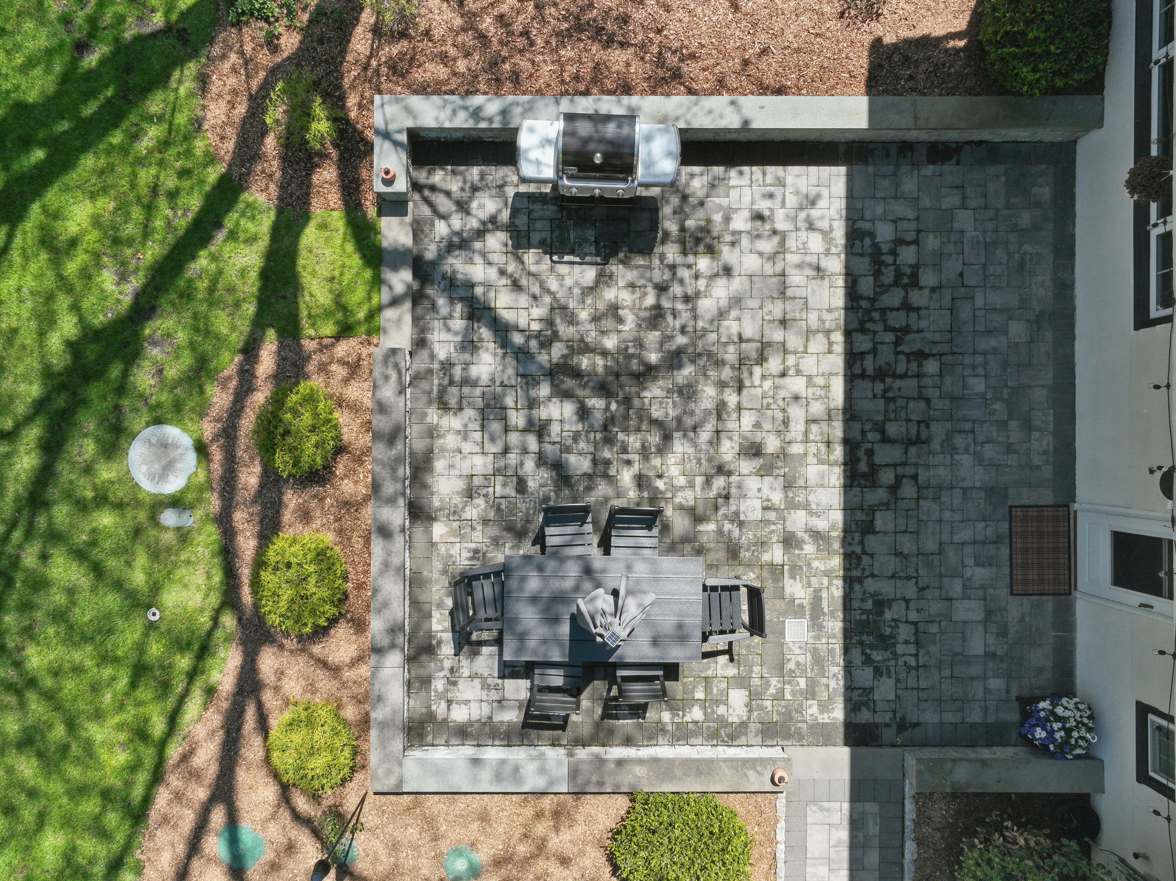 586 Sparrowbush Road 