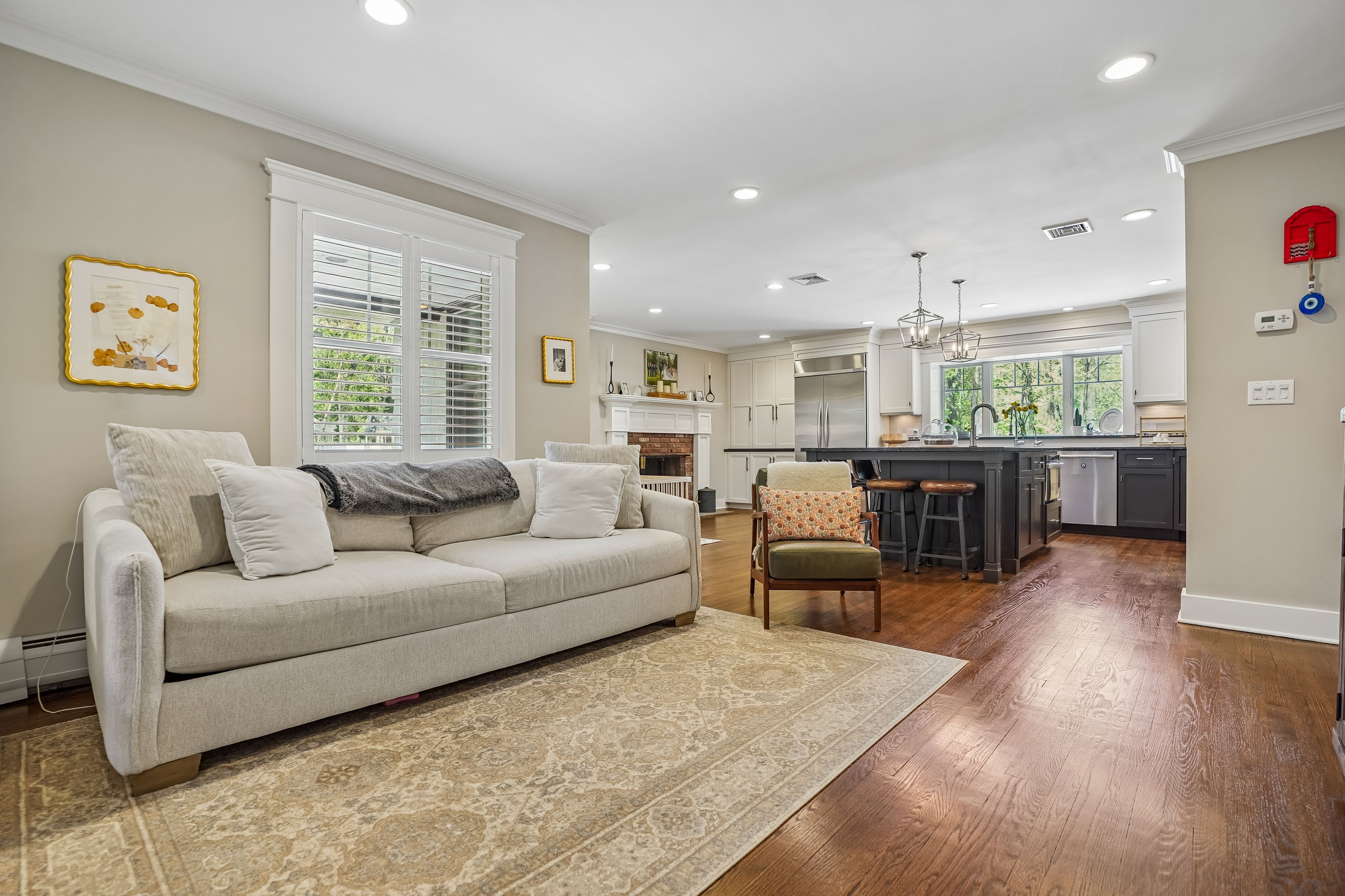 586 Sparrowbush Road 
