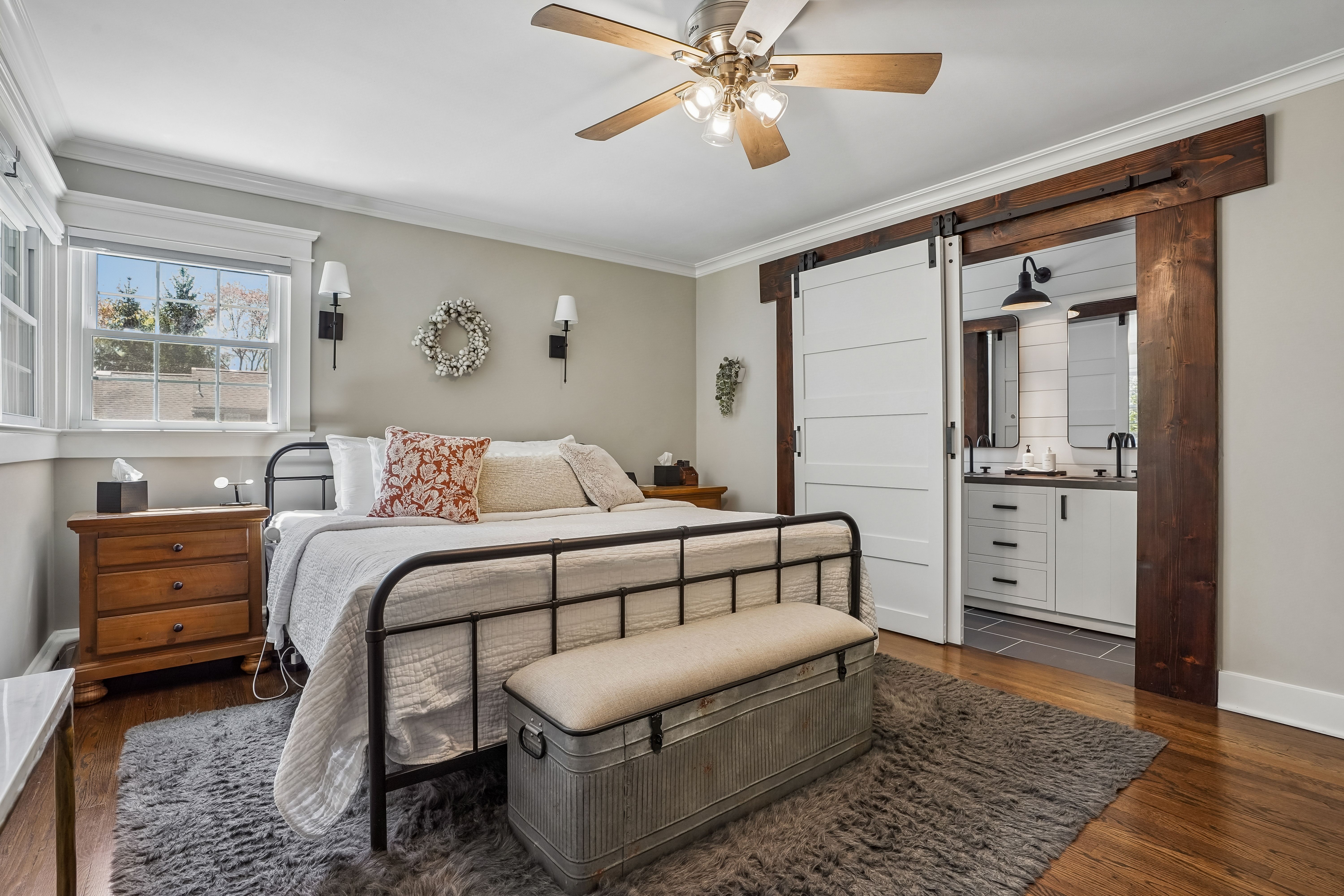 586 Sparrowbush Road 