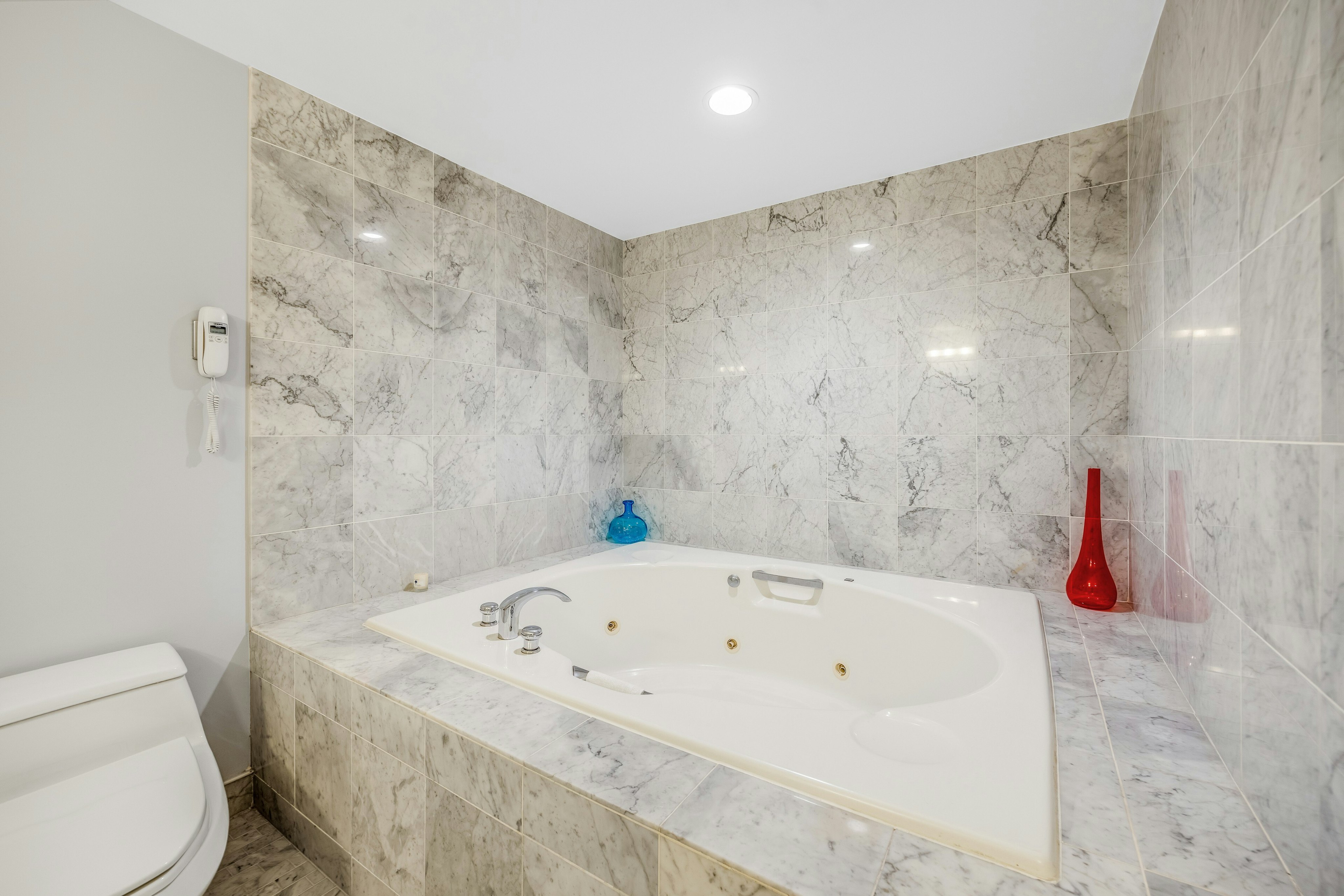 900 Palisade Avenue #PH-2405
