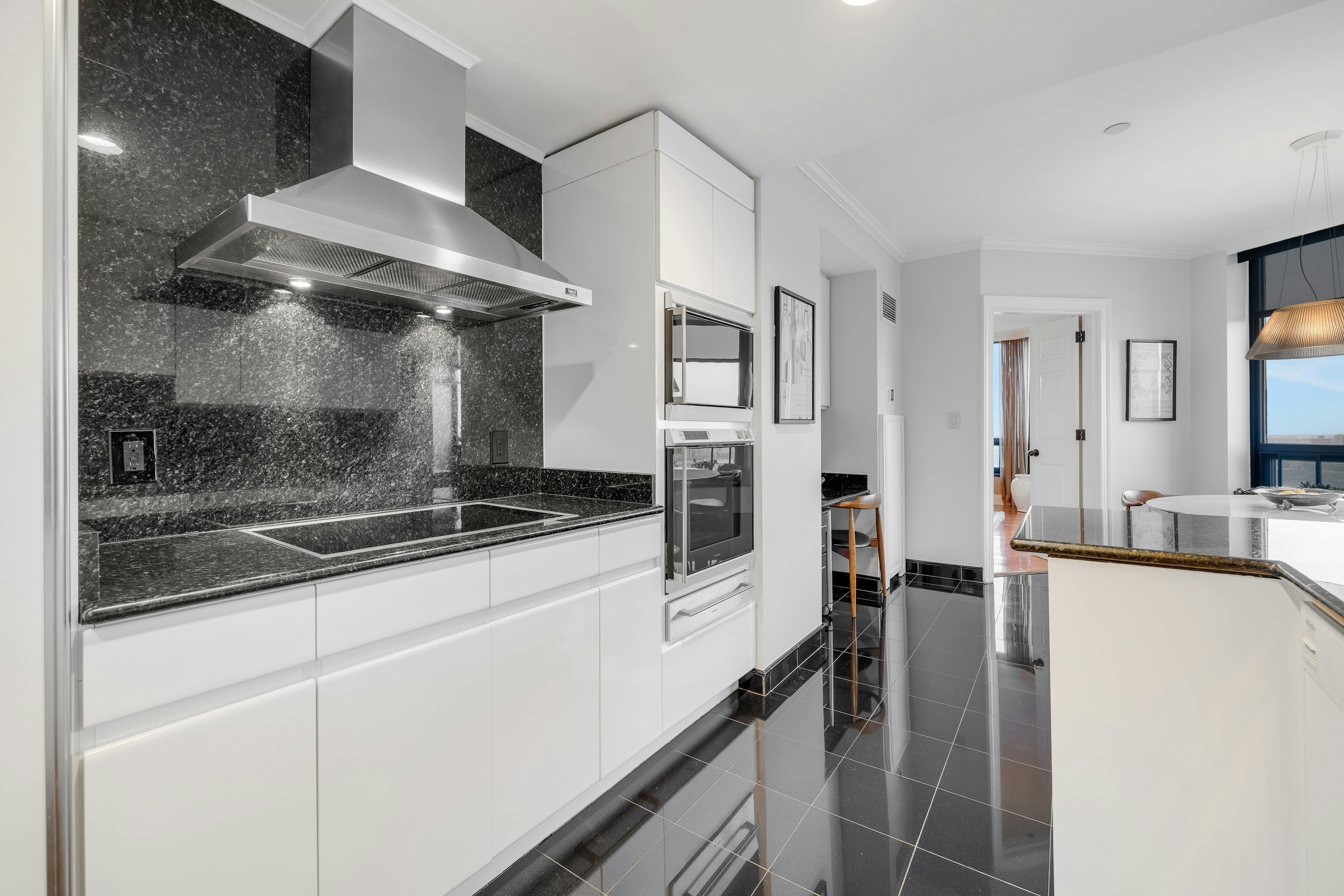 900 Palisade Avenue #PH-2405