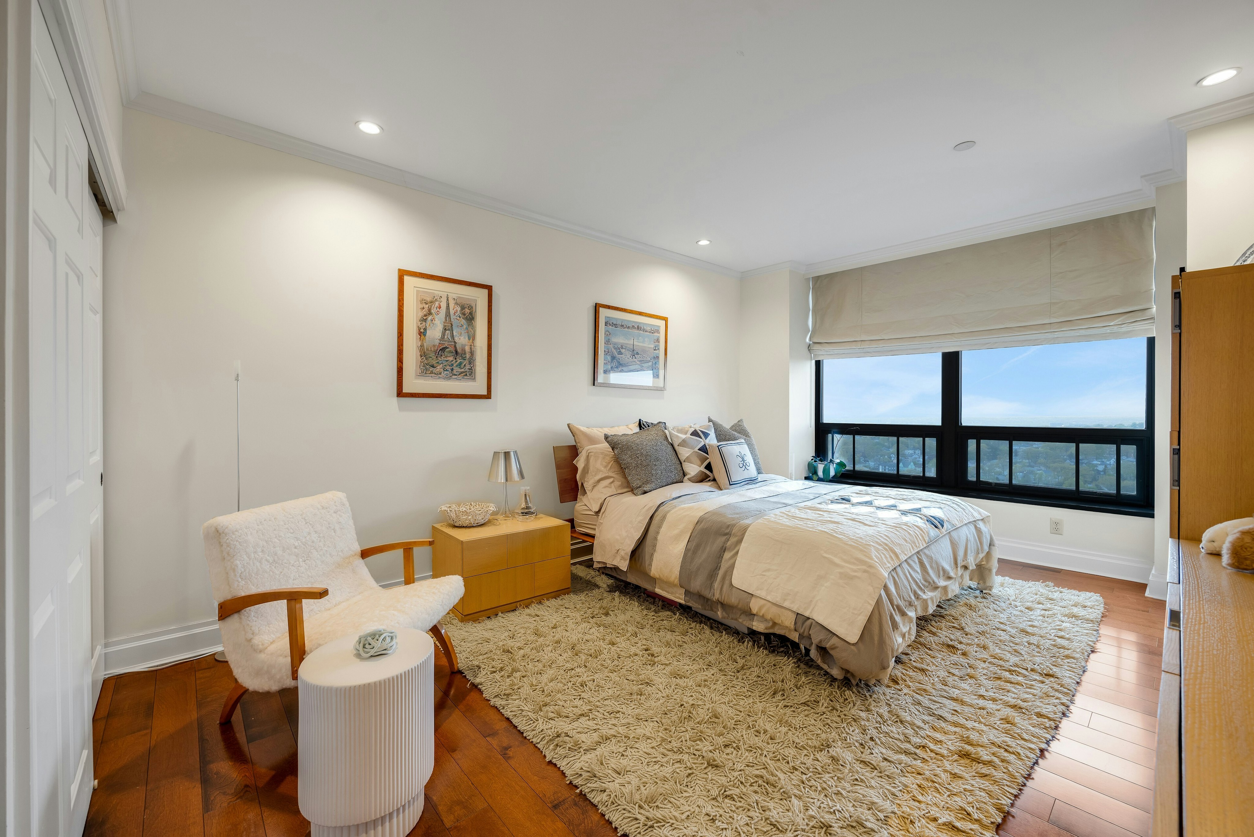 900 Palisade Avenue #PH-2405