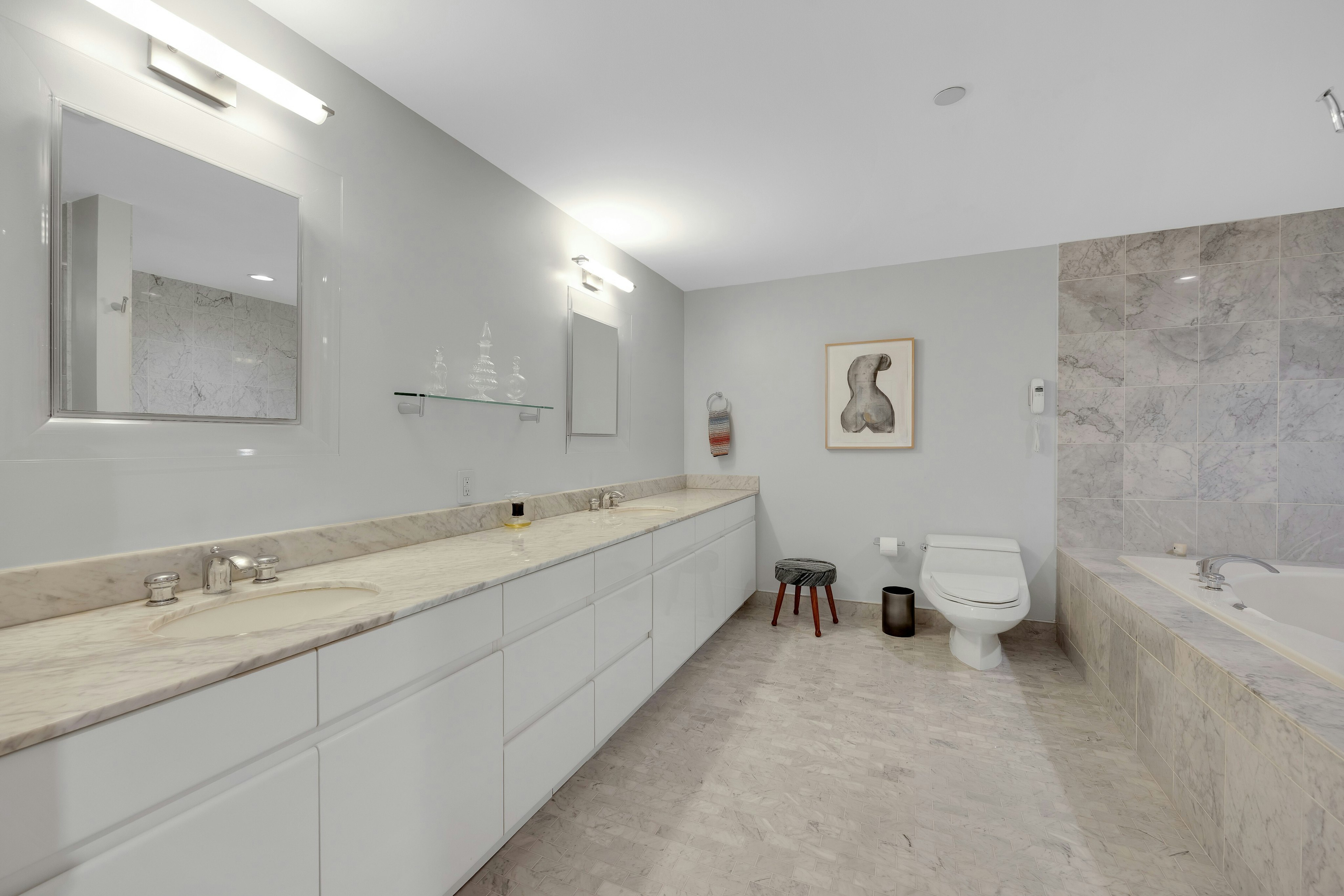 900 Palisade Avenue #PH-2405