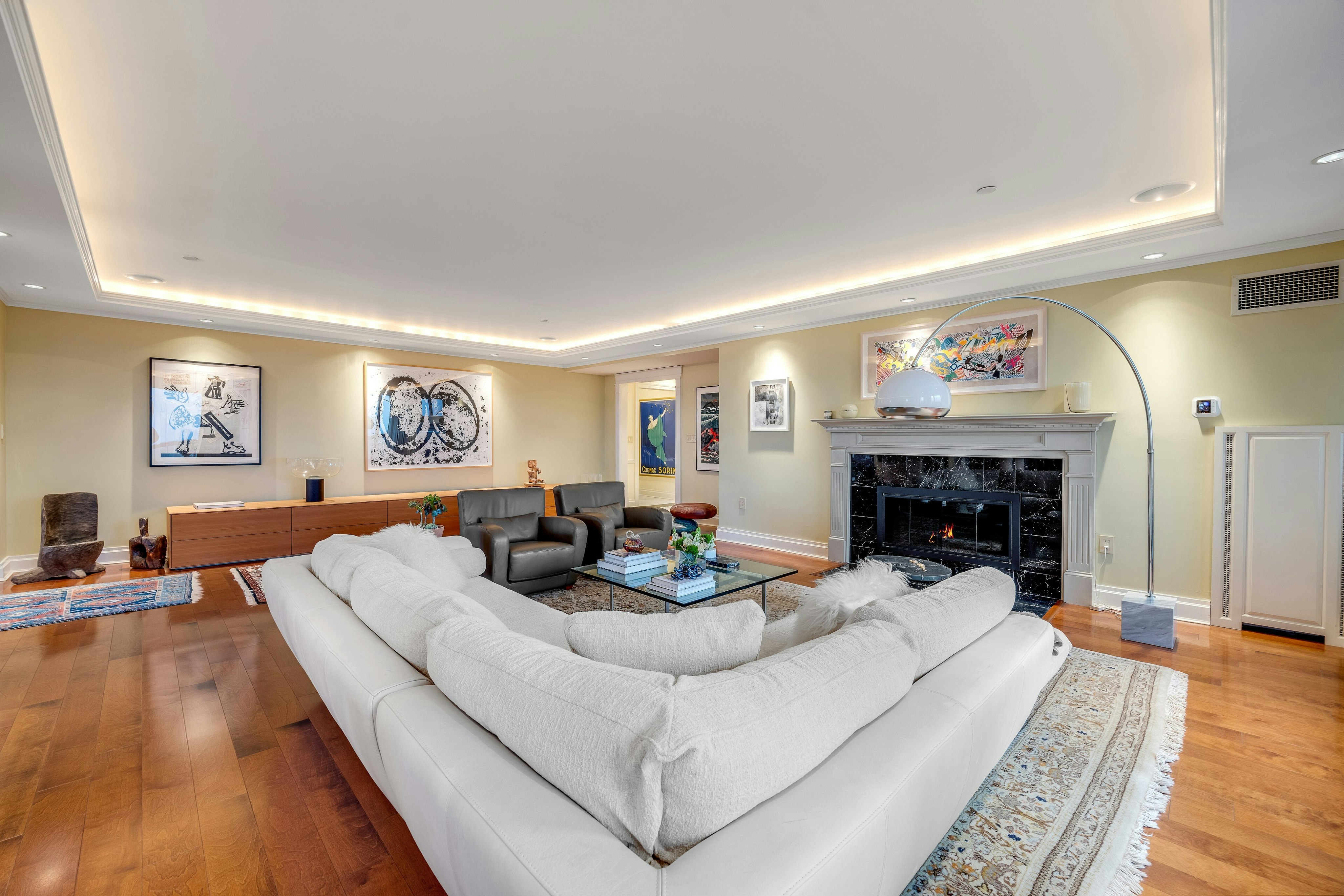 900 Palisade Avenue #PH-2405