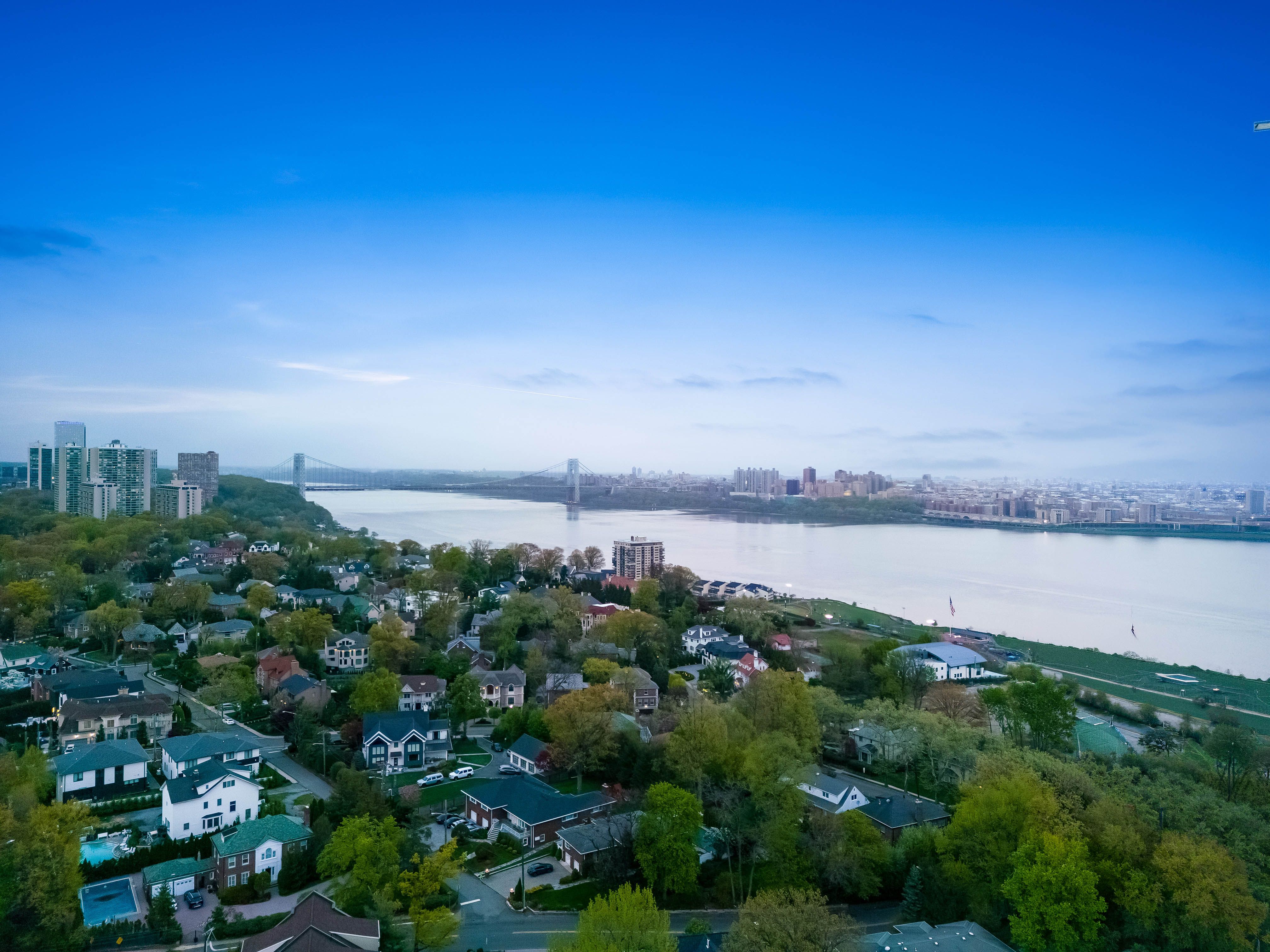 900 Palisade Avenue #PH-2405