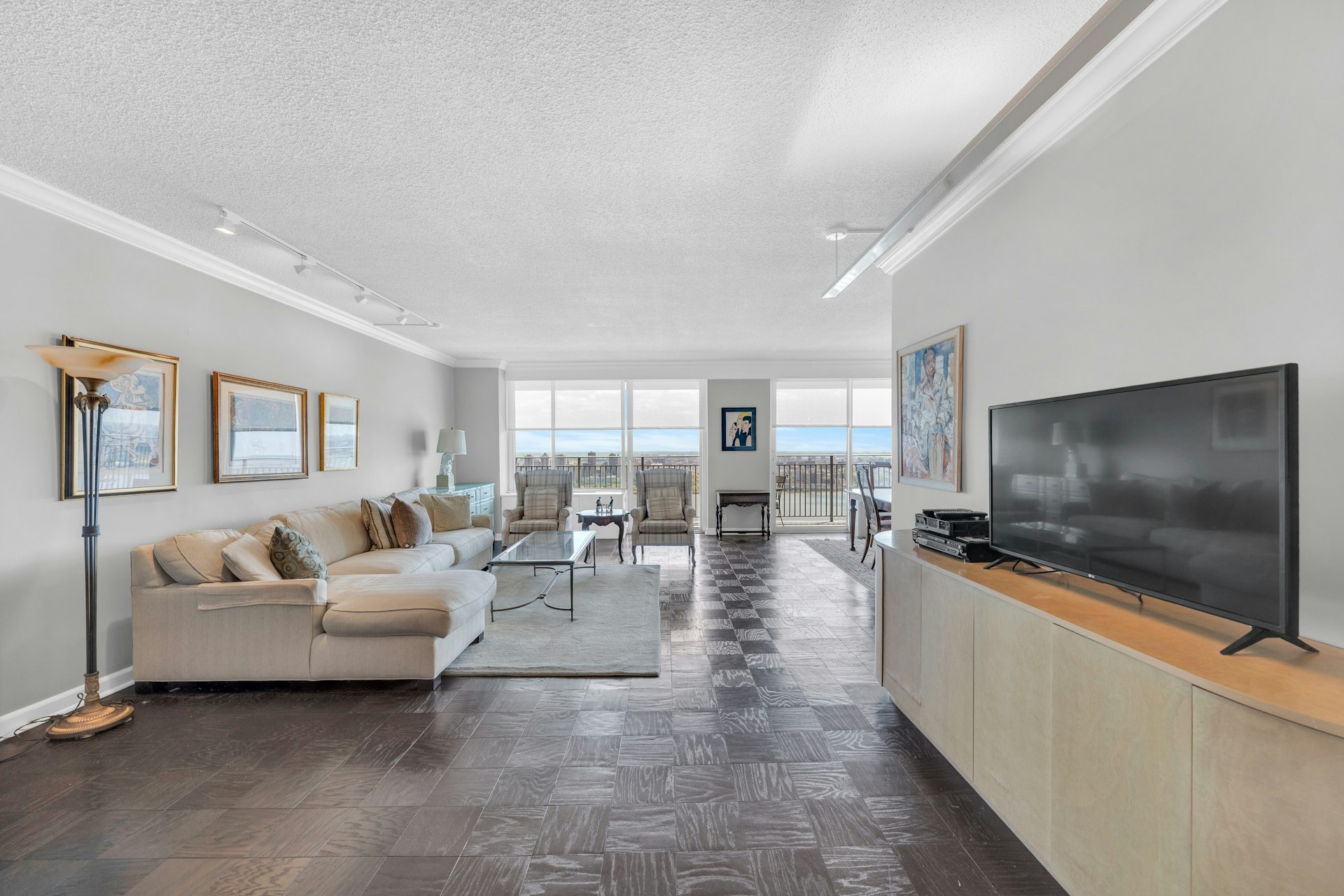 1530 Palisade Avenue Unit# 27K