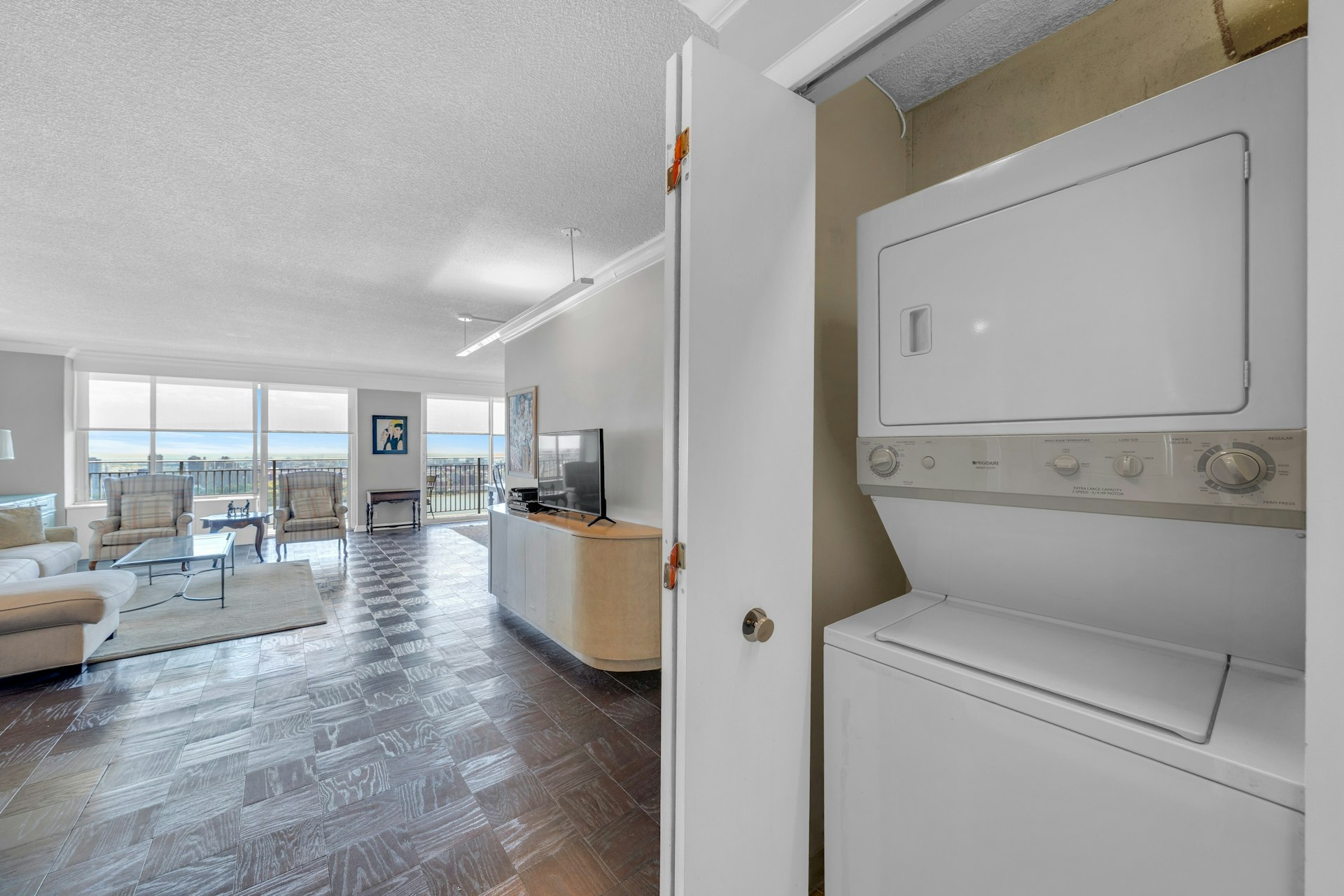 1530 Palisade Avenue Unit# 27K
