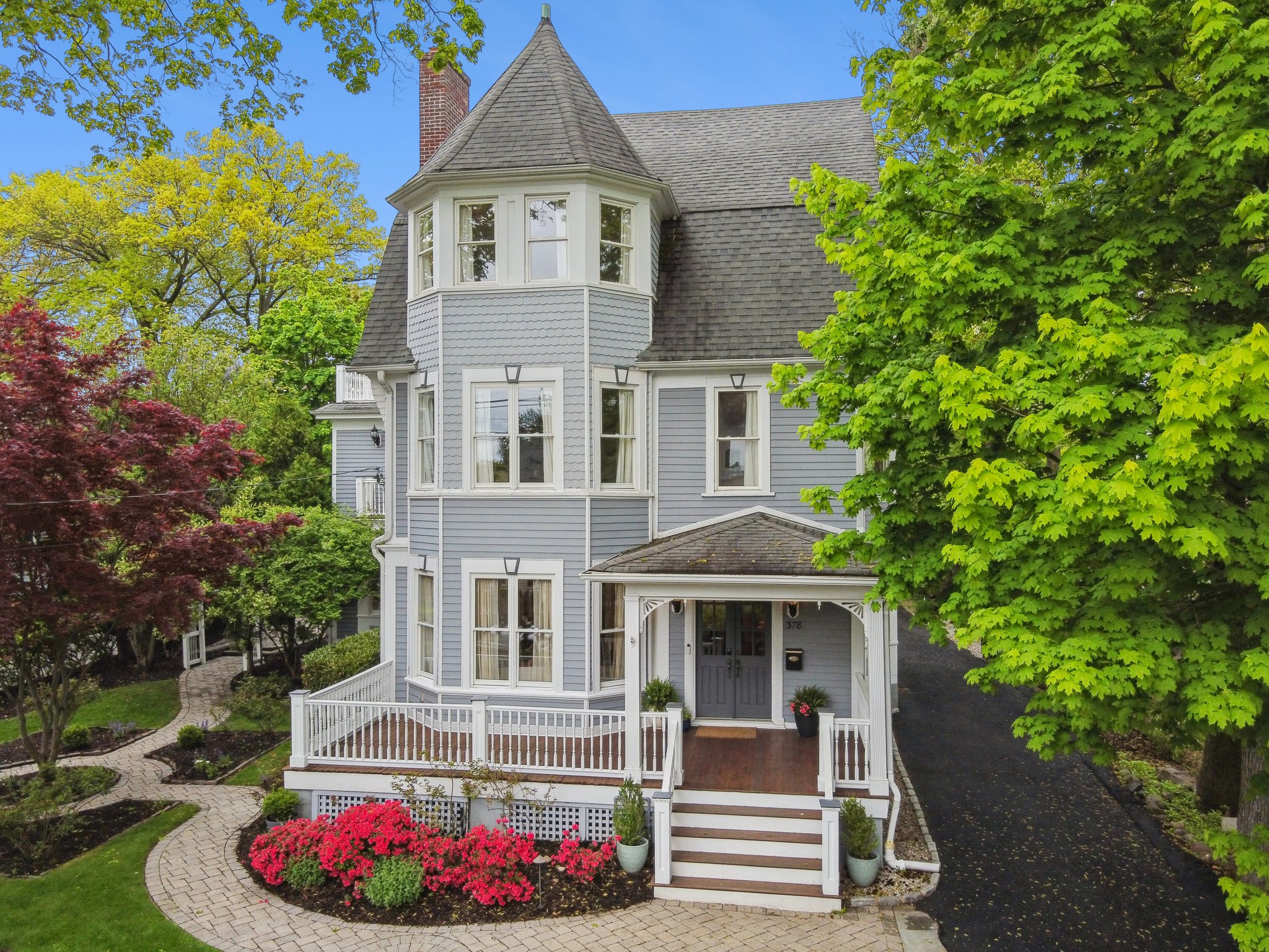 378 Park Street 