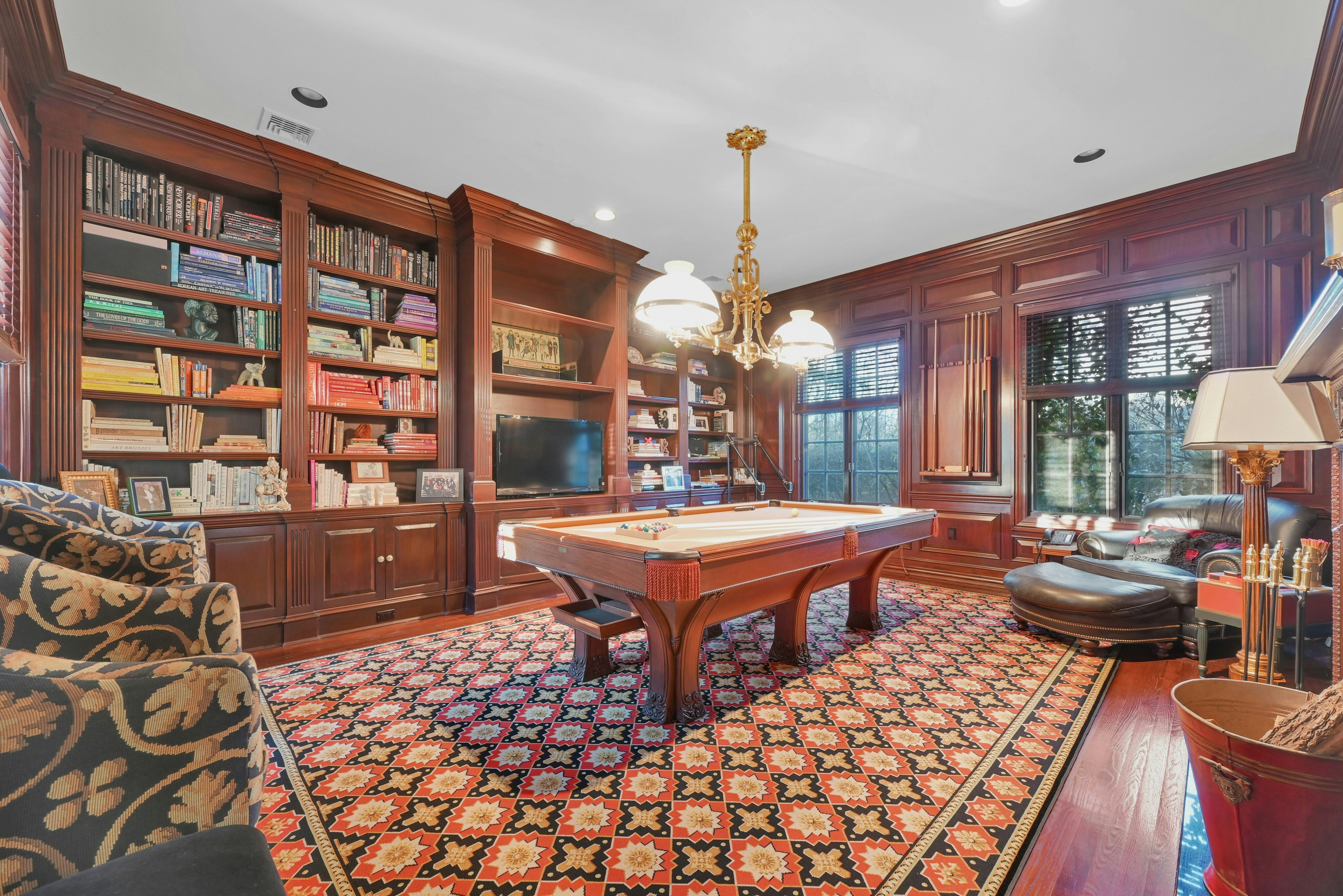 86 Fox Hedge Road 