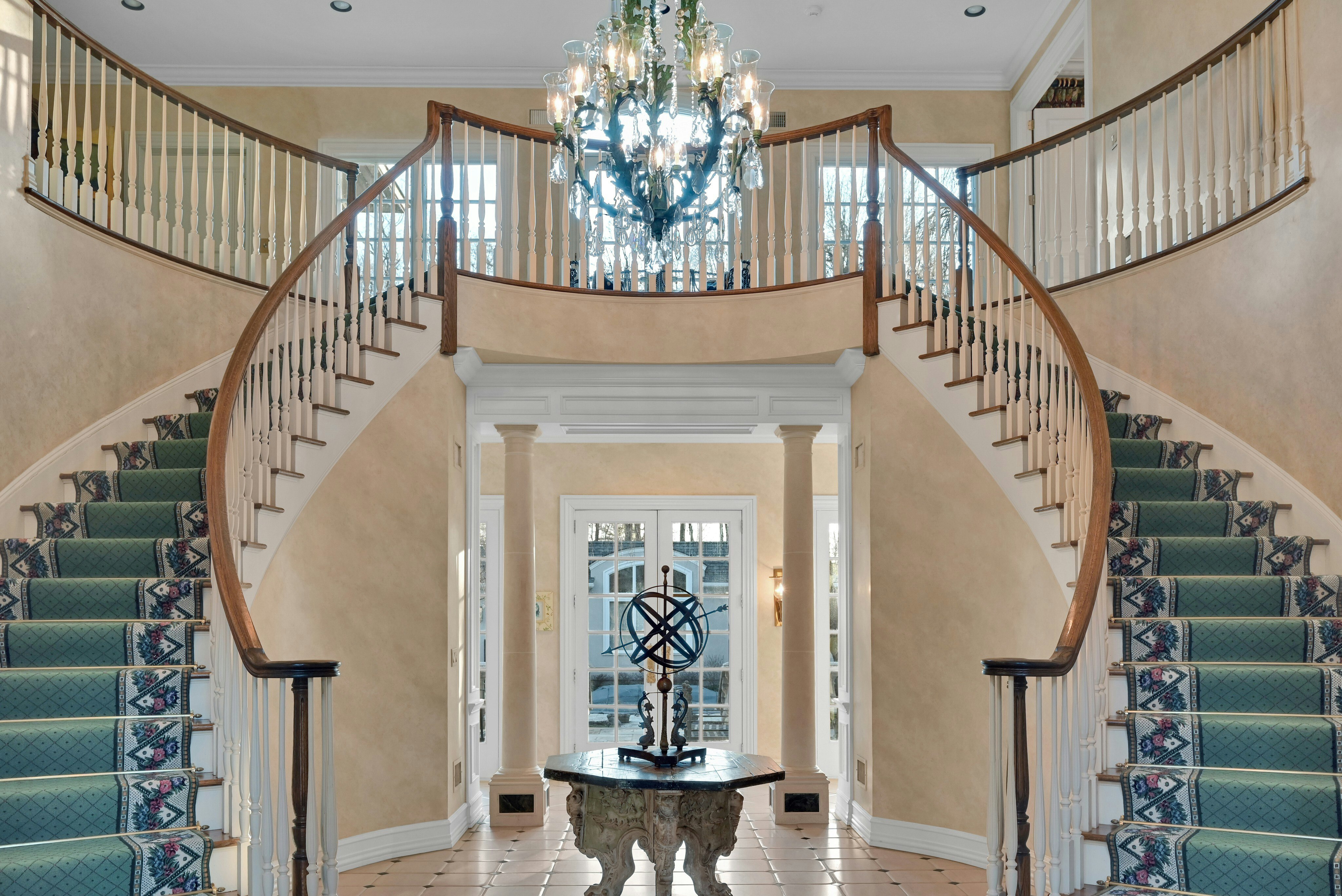 86 Fox Hedge Road 