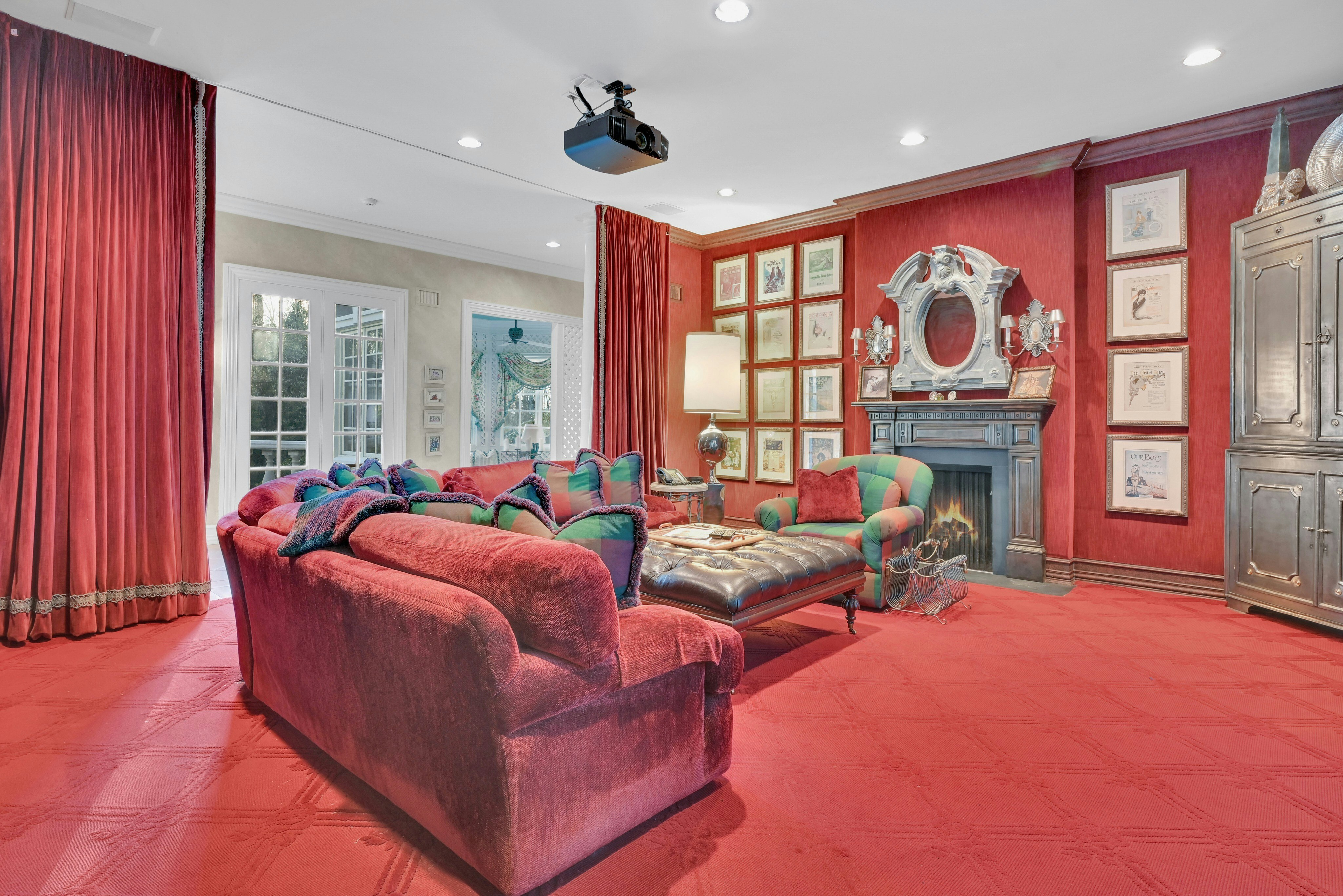 86 Fox Hedge Road 