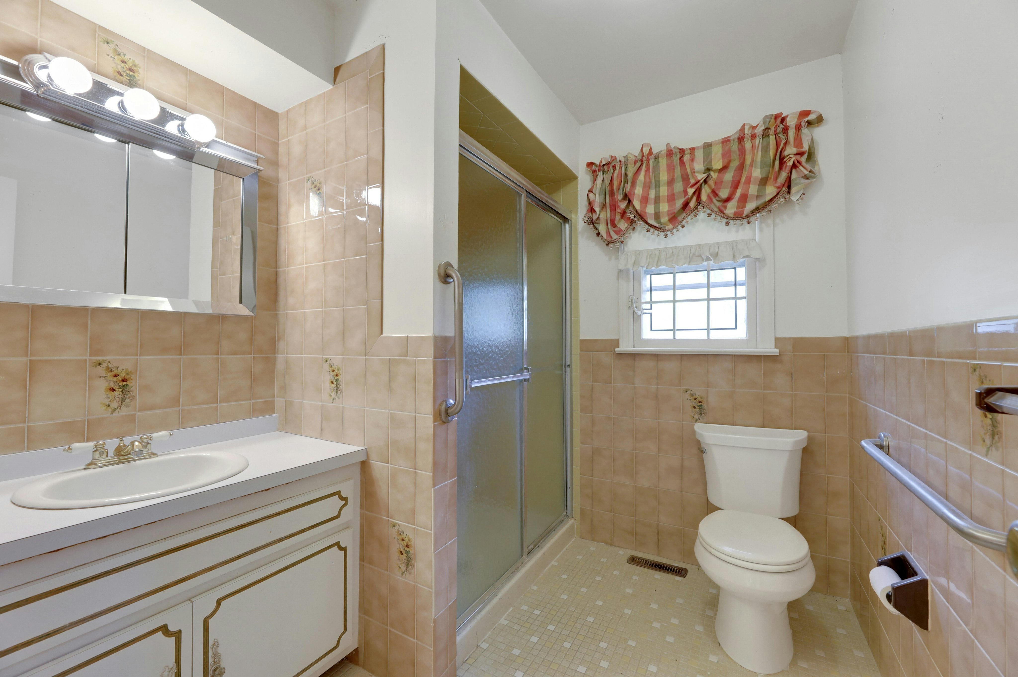 1138 High Mountain Road 