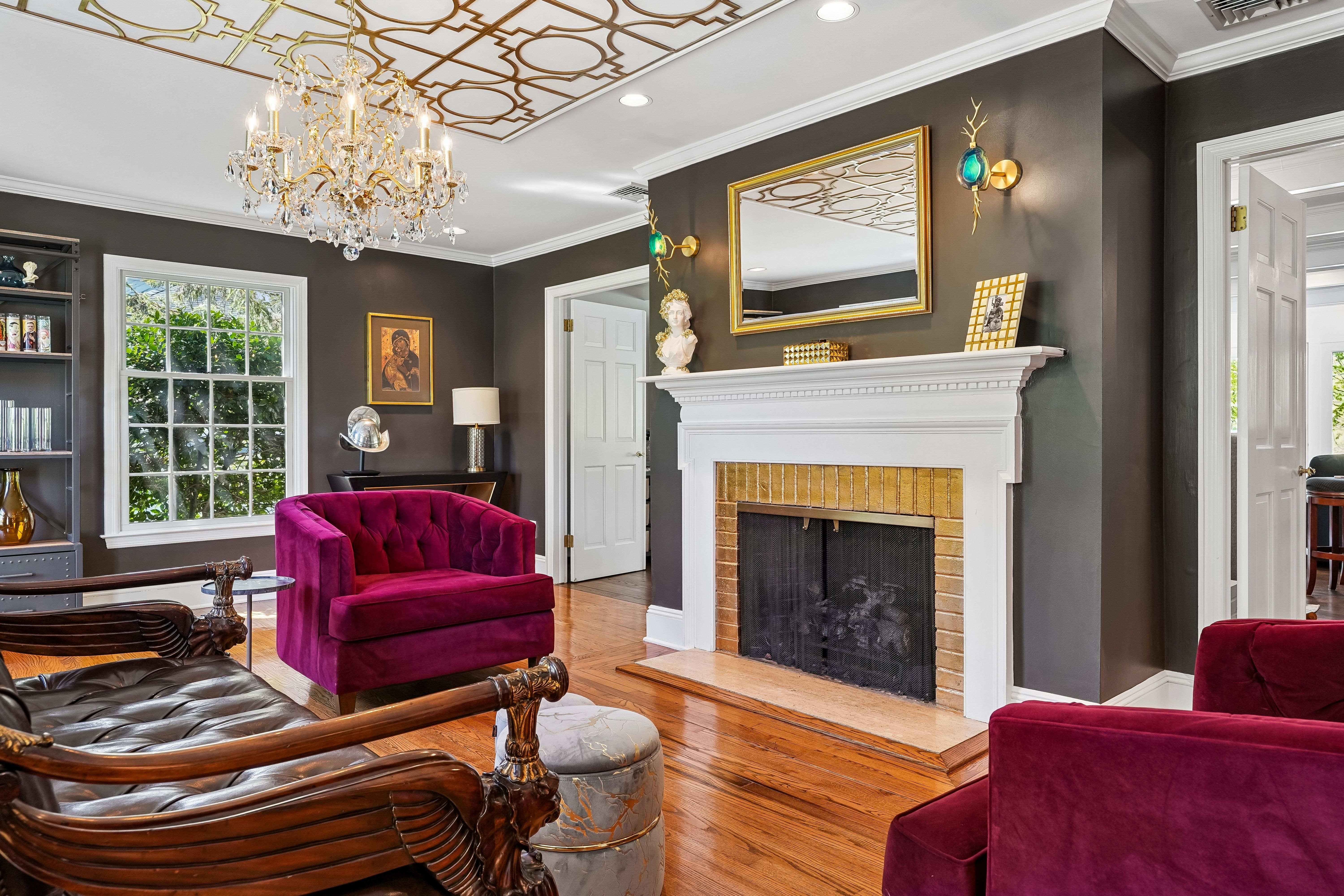 372 Lakeview Drive 