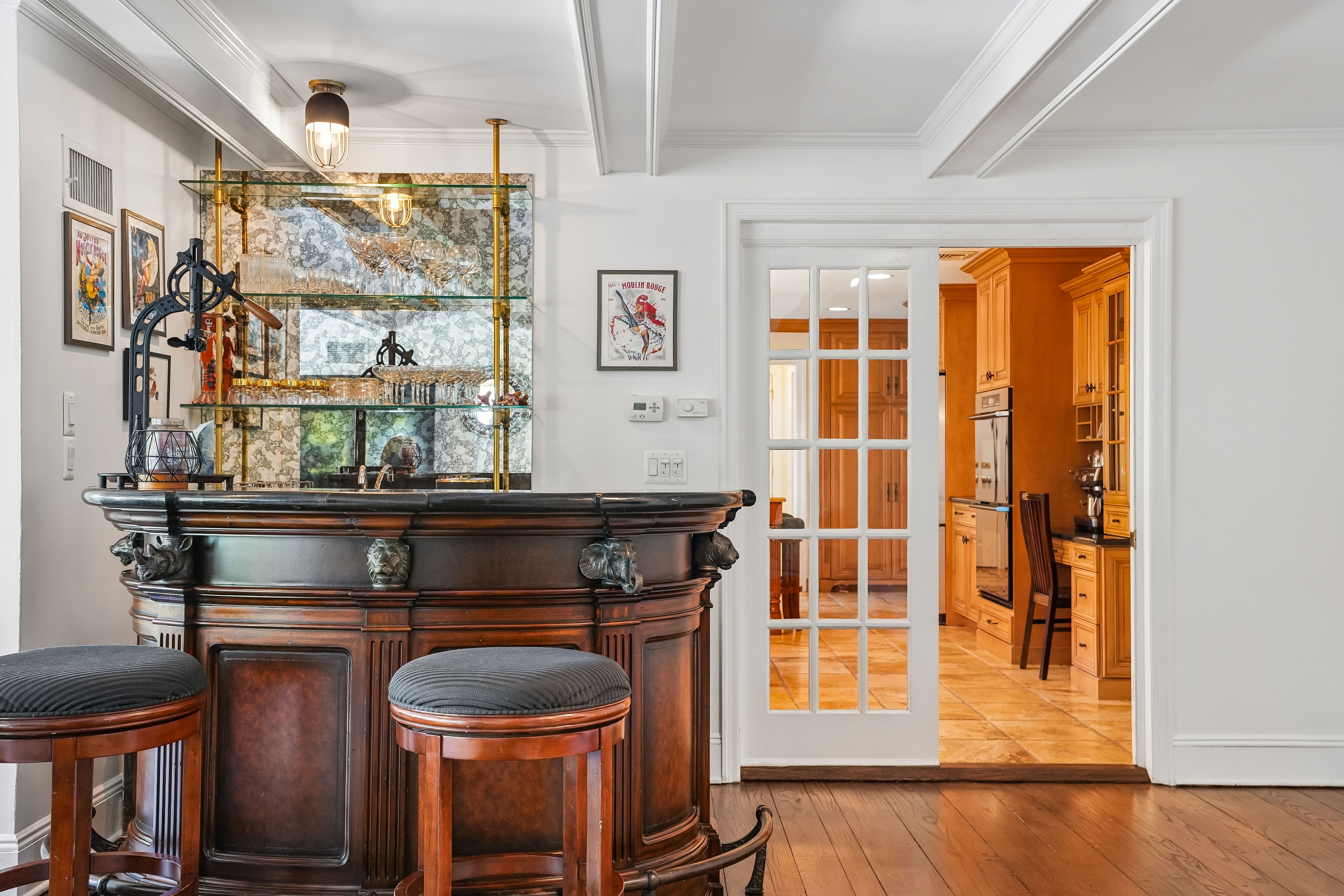 372 Lakeview Drive 