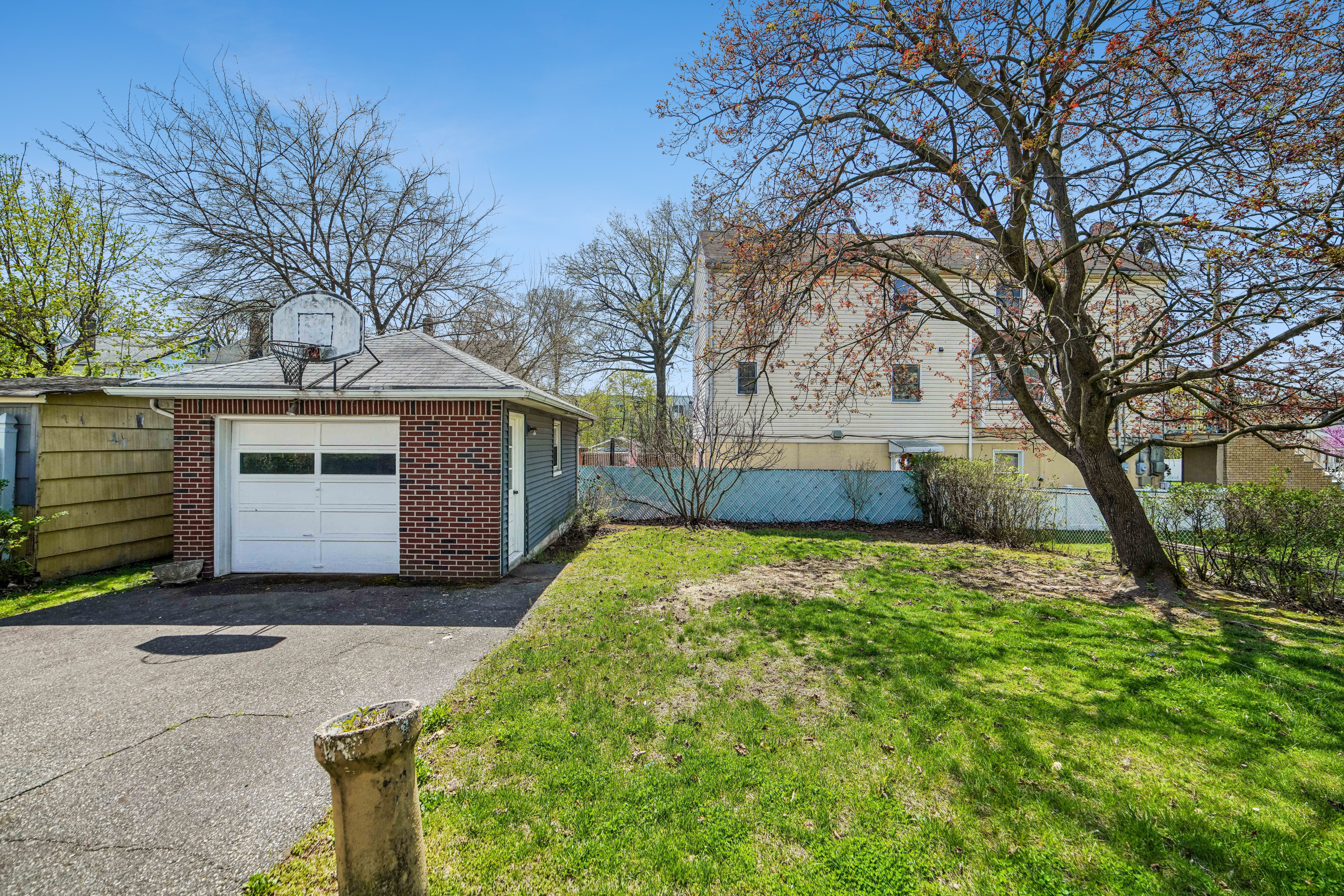 31 Division Street 