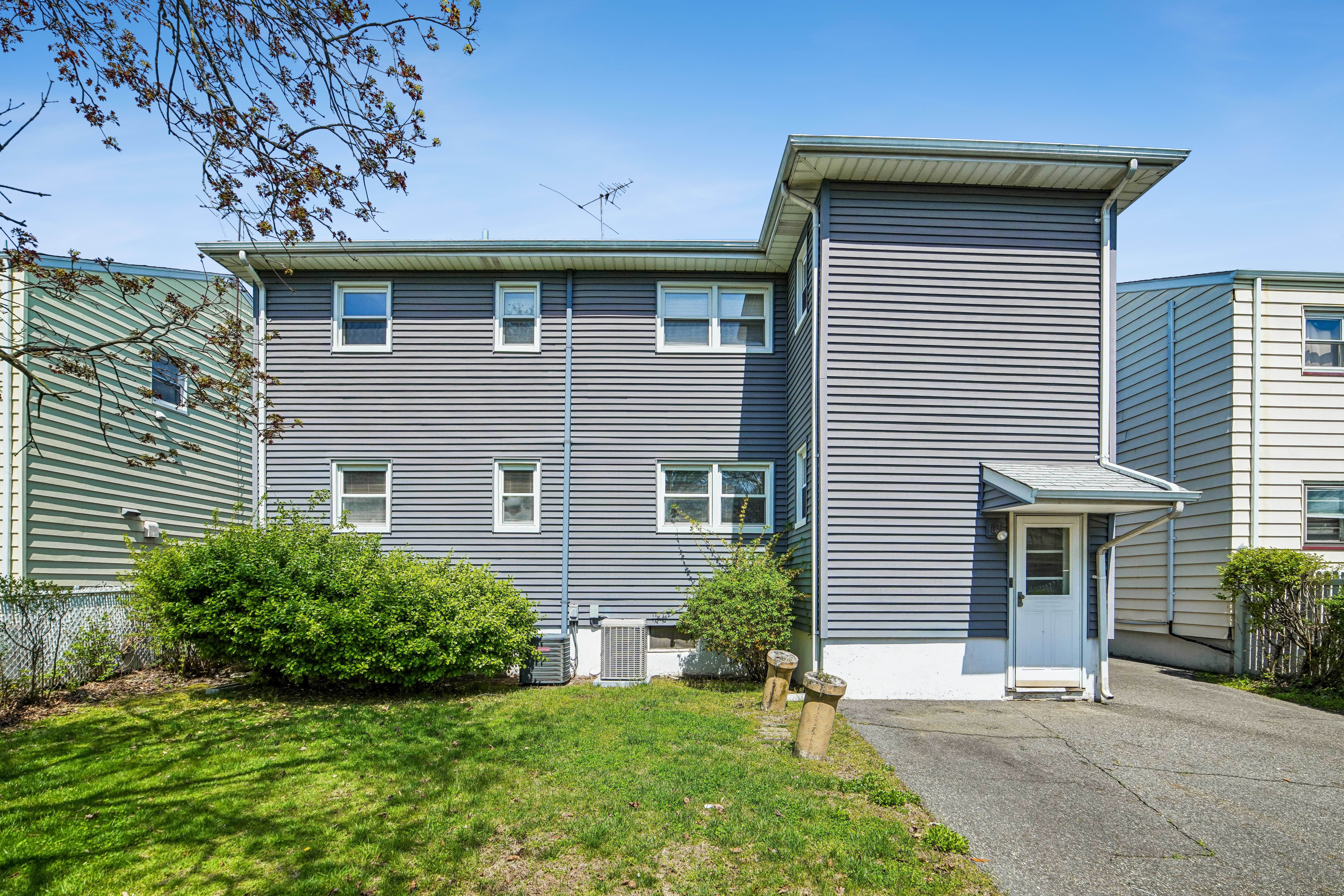 31 Division Street 