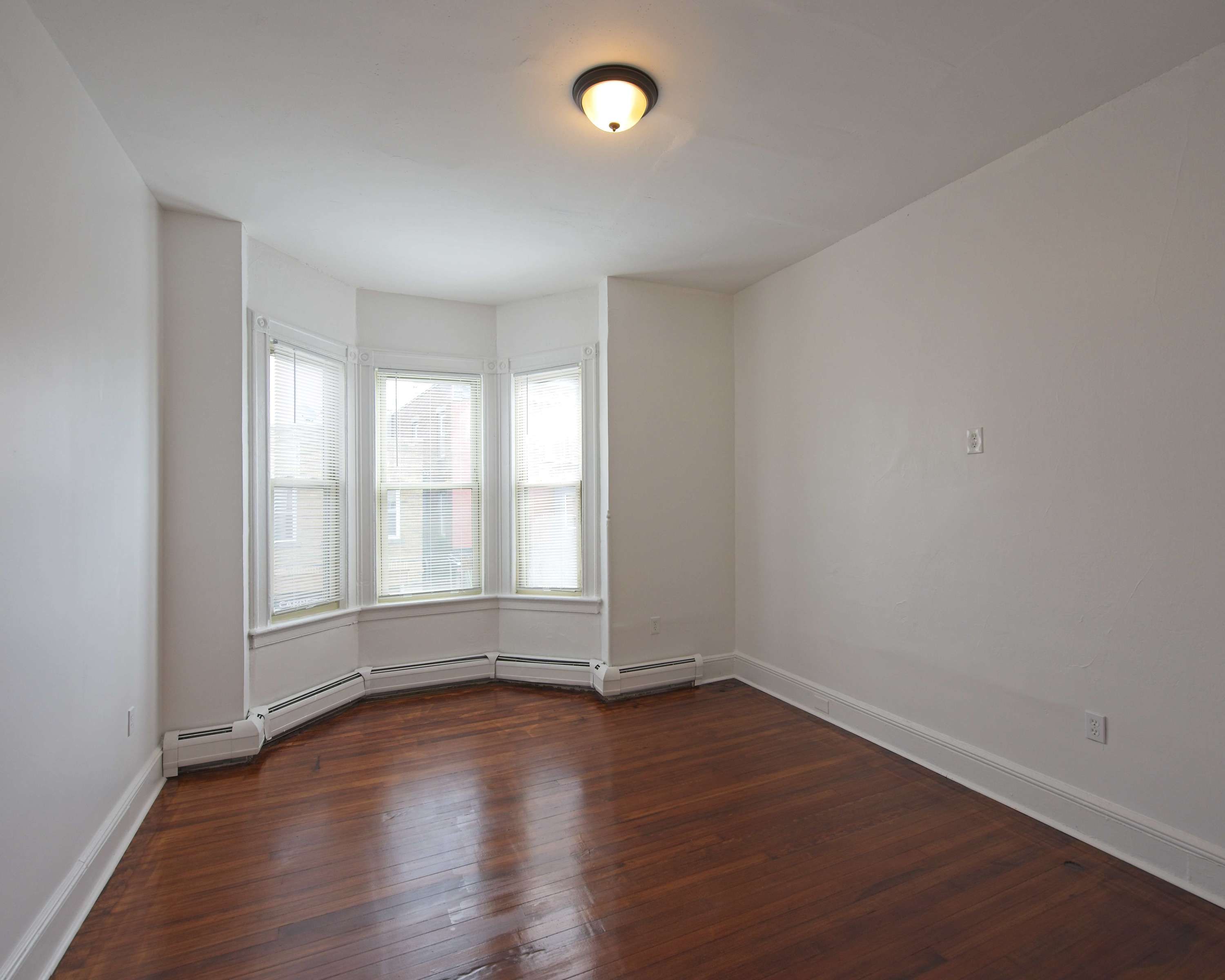 312 Main Street 