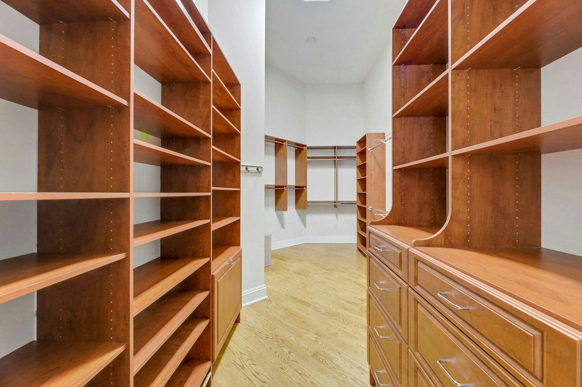 414 Bellaire Drive 