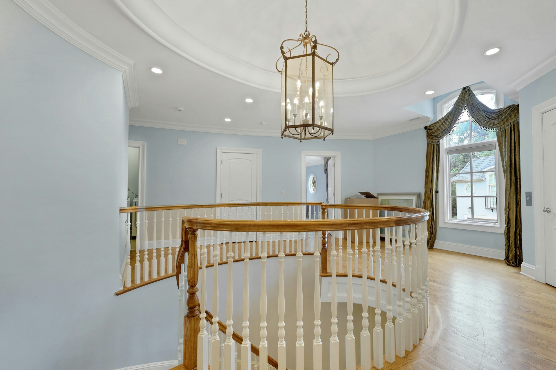 414 Bellaire Drive 