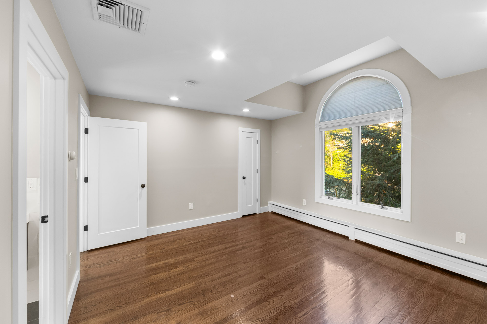 1221 Fairmount Place