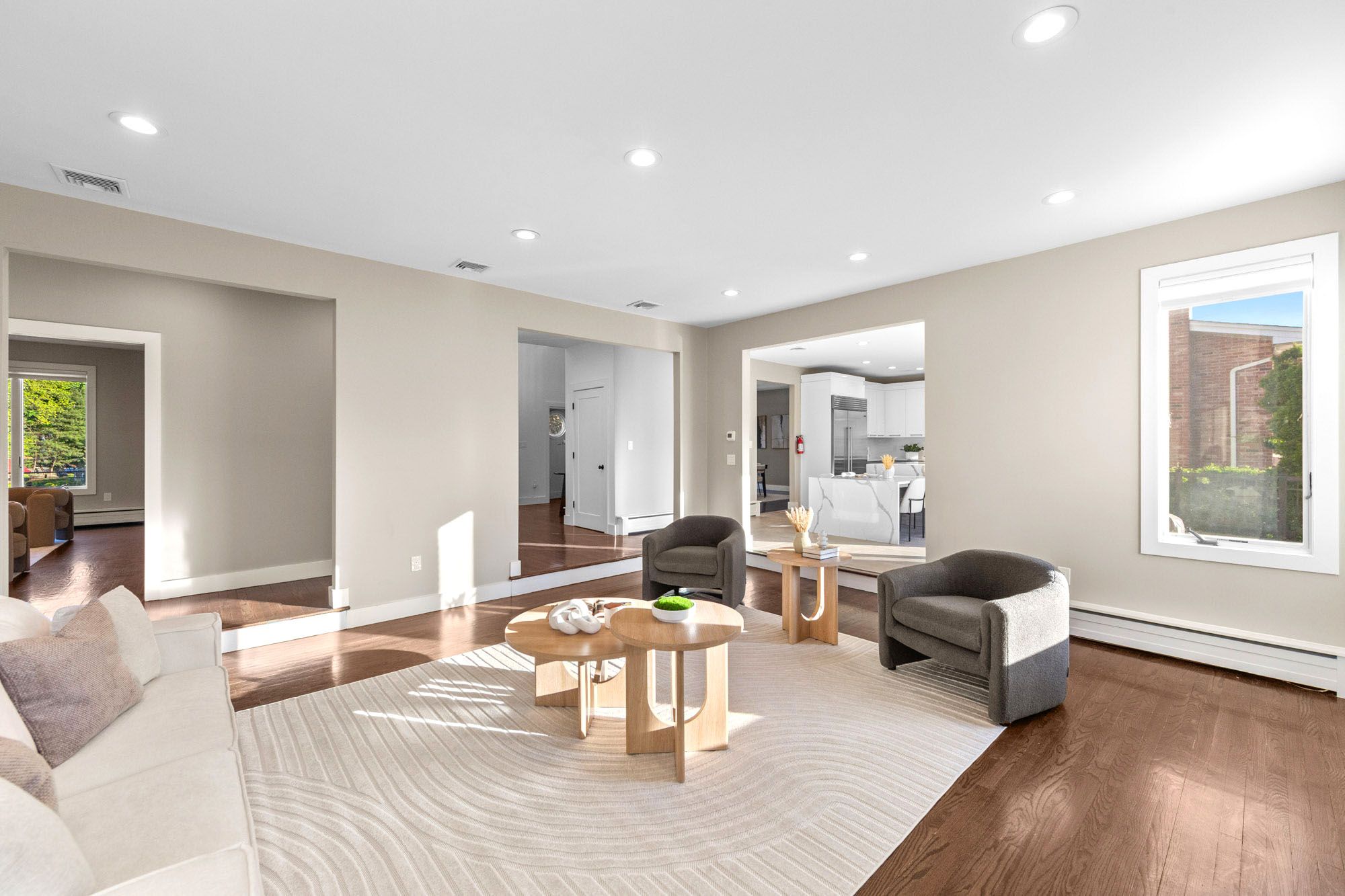 1221 Fairmount Place