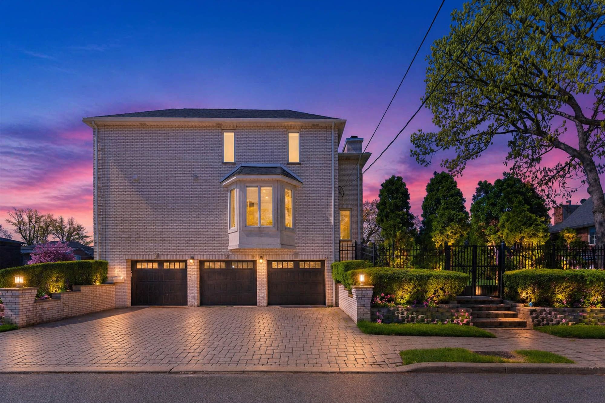 1221 Fairmount Place