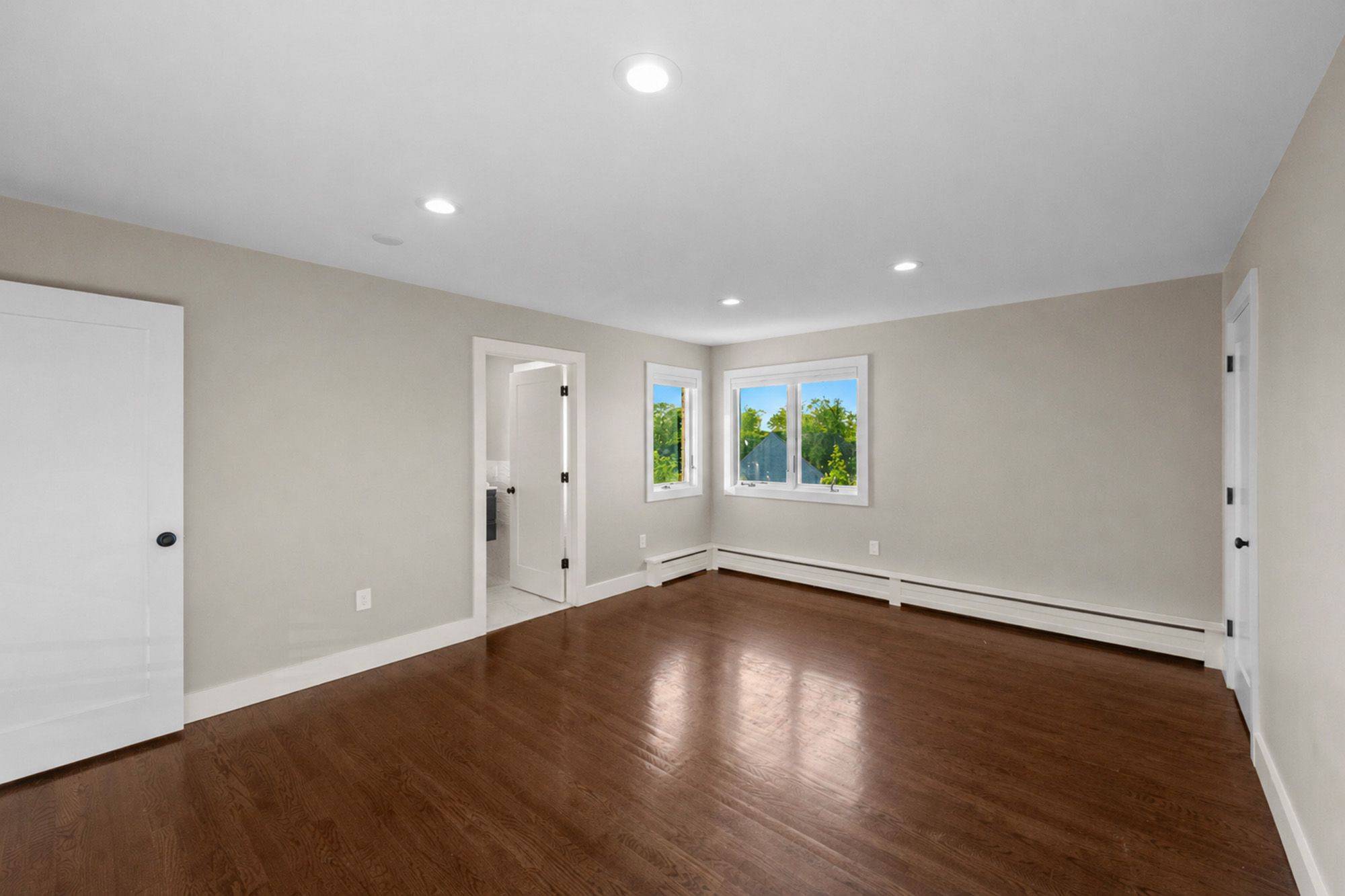 1221 Fairmount Place