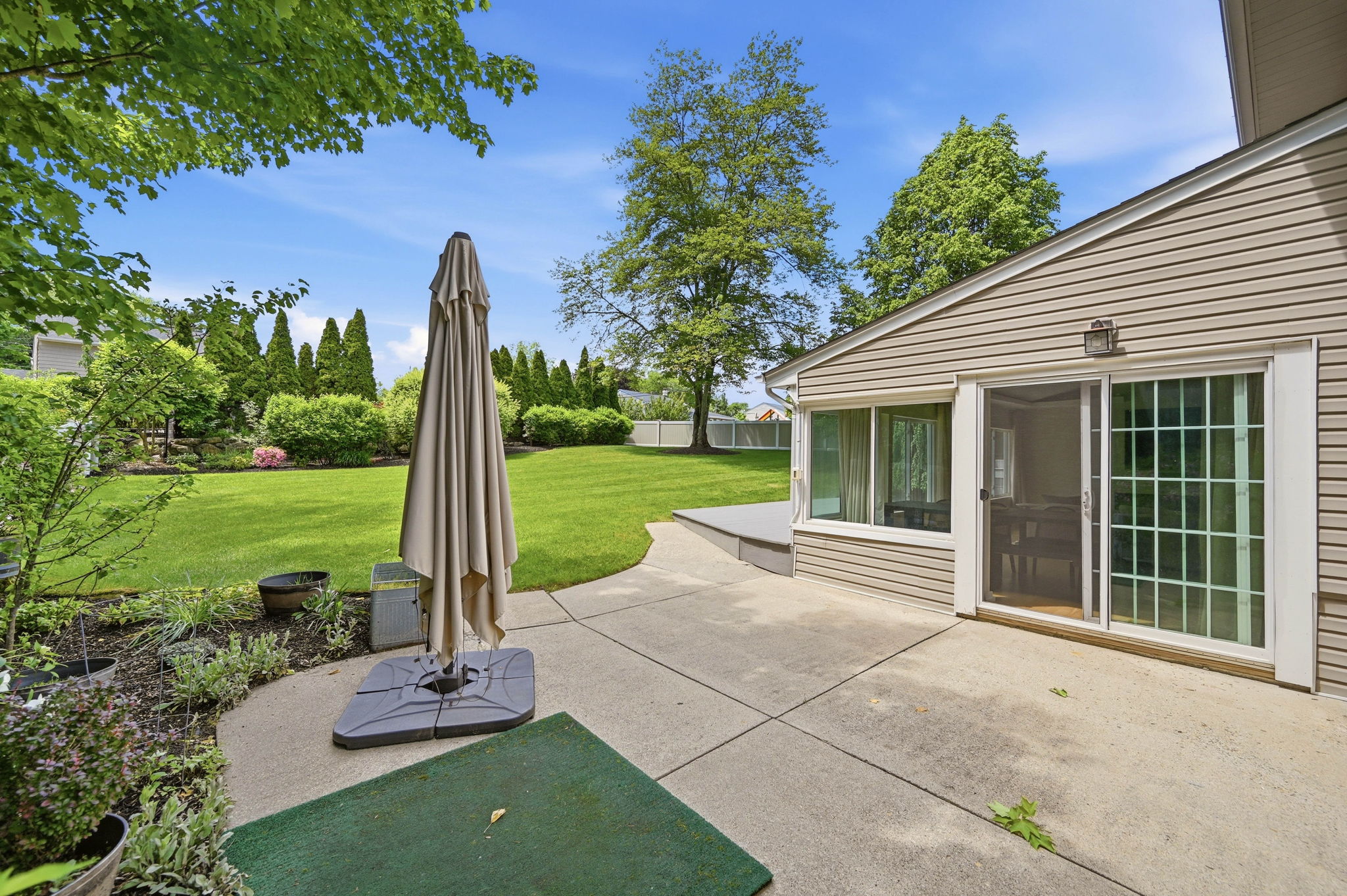 4 Ackerman Street 