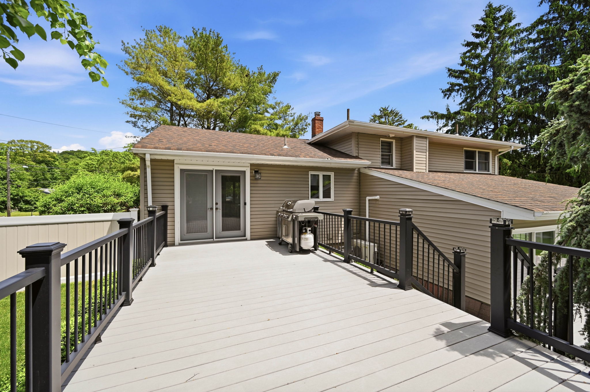 4 Ackerman Street 