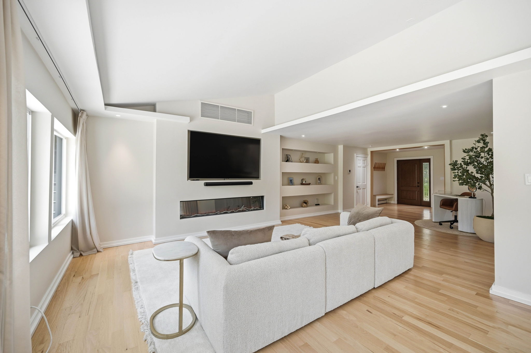 4 Ackerman Street 