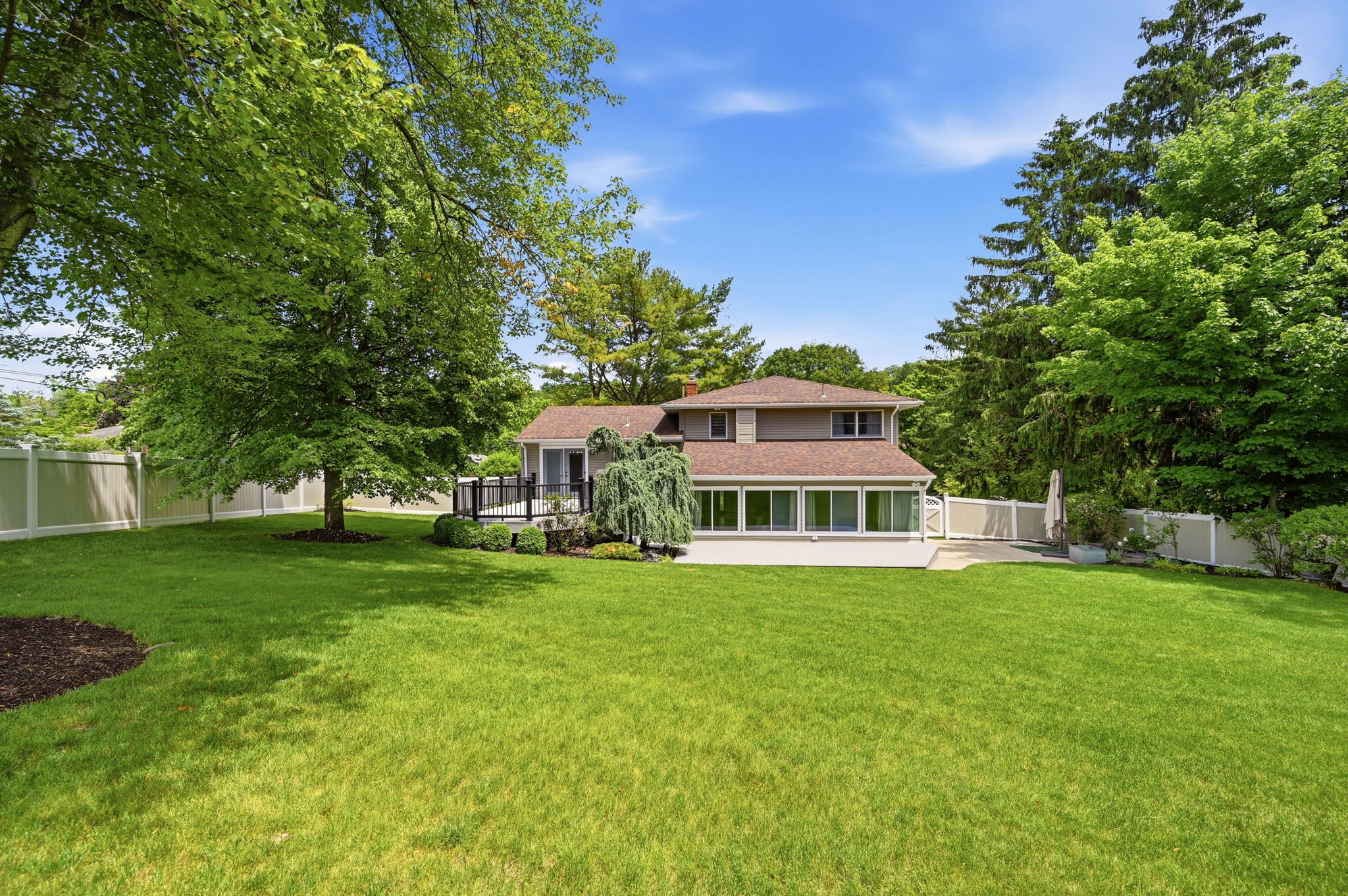 4 Ackerman Street 