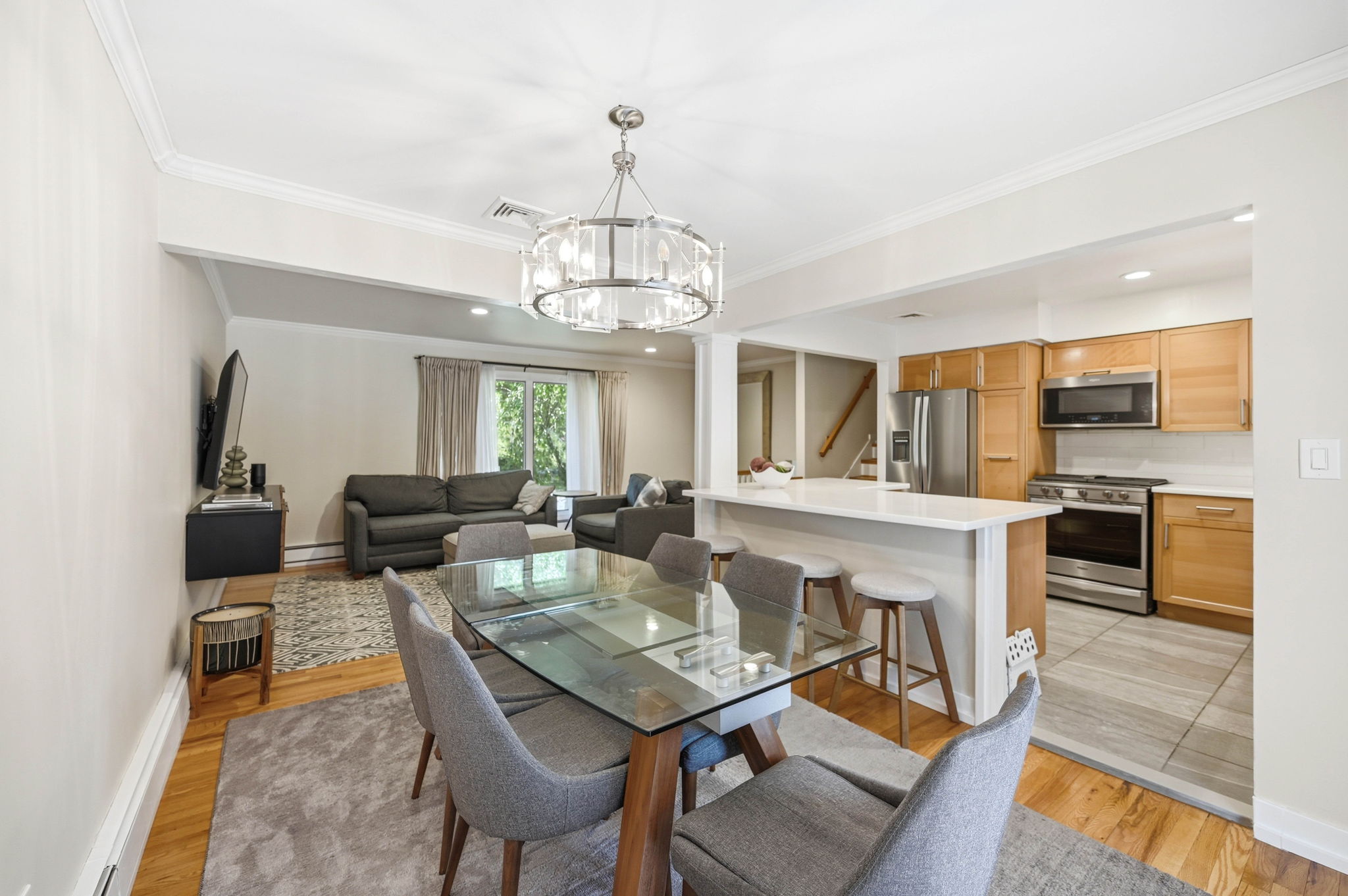 4 Ackerman Street 